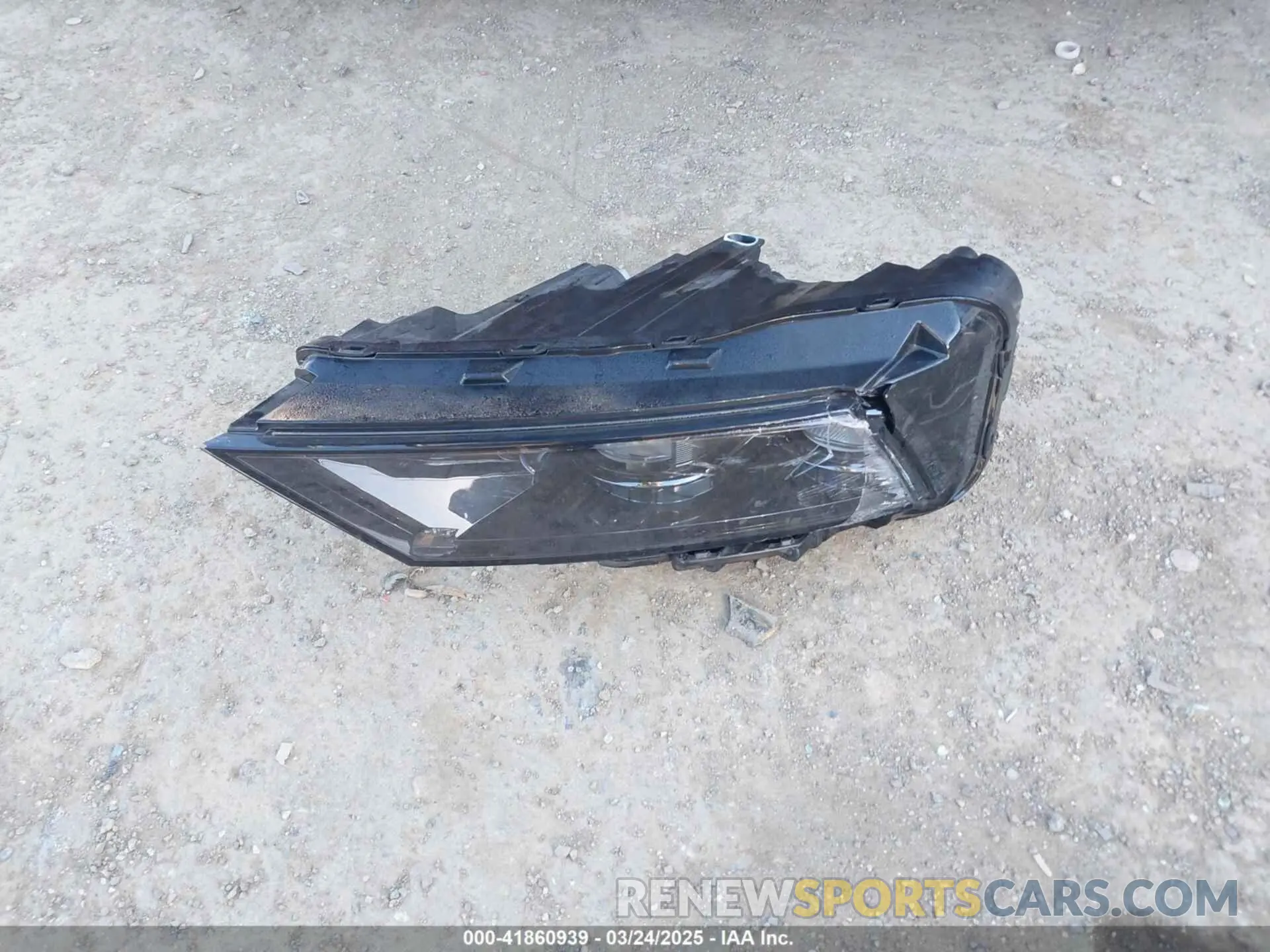12 Photograph of a damaged car KMHL34JJ2RA086417 HYUNDAI SONATA HYBRID 2024