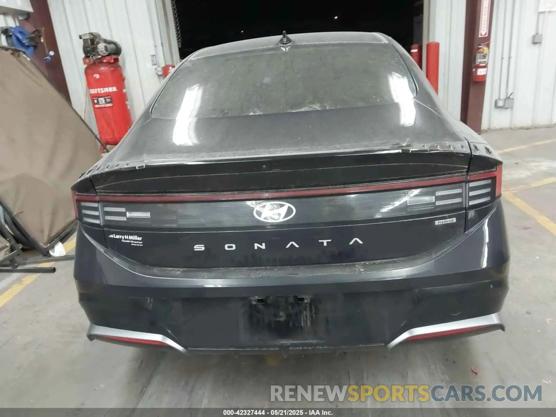 16 Фотография поврежденного автомобиля KMHL34JJ9RA087581 HYUNDAI SONATA HYBRID 2024