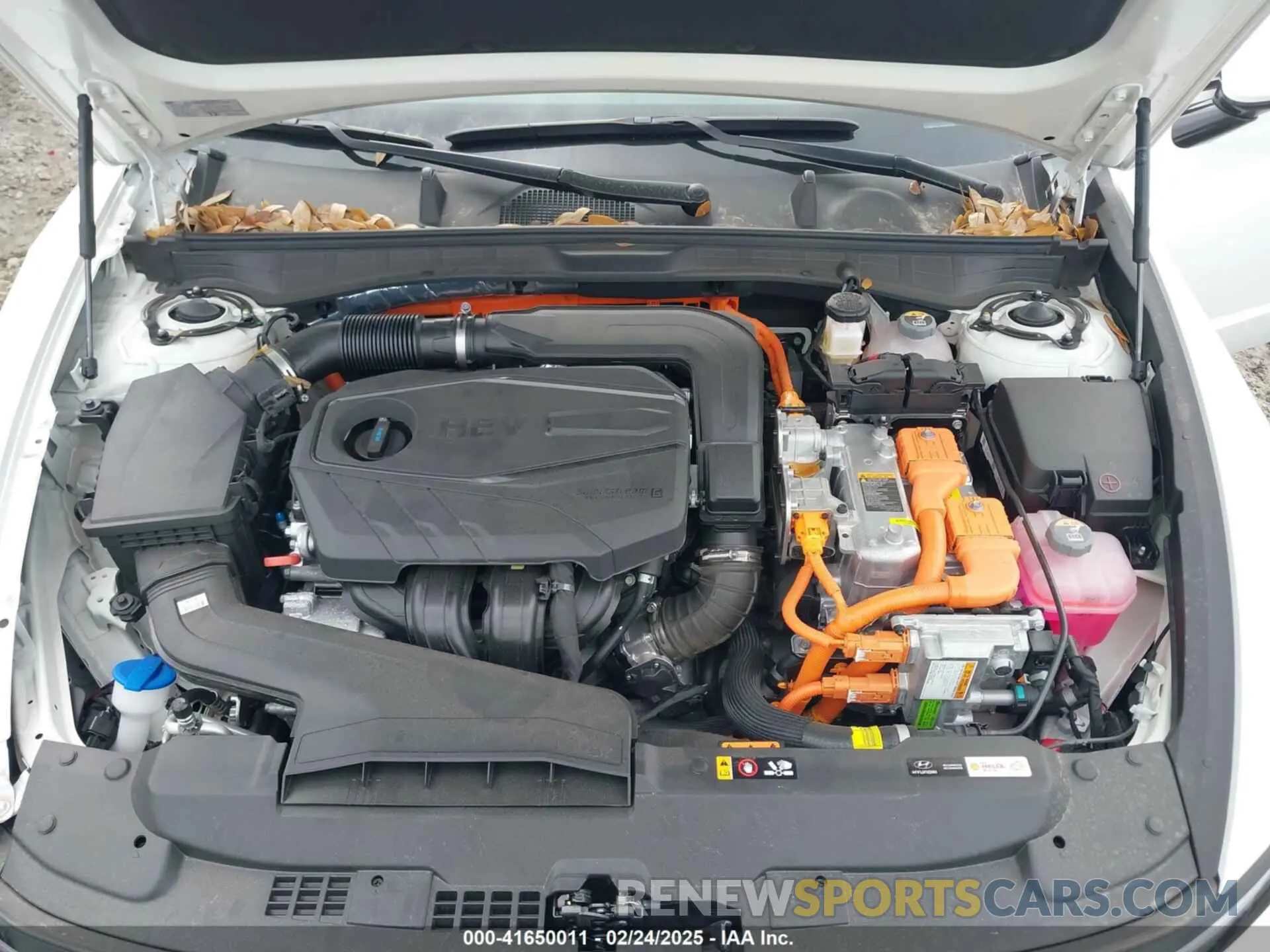 10 Photograph of a damaged car KMHL34JJXRA092529 HYUNDAI SONATA HYBRID 2024