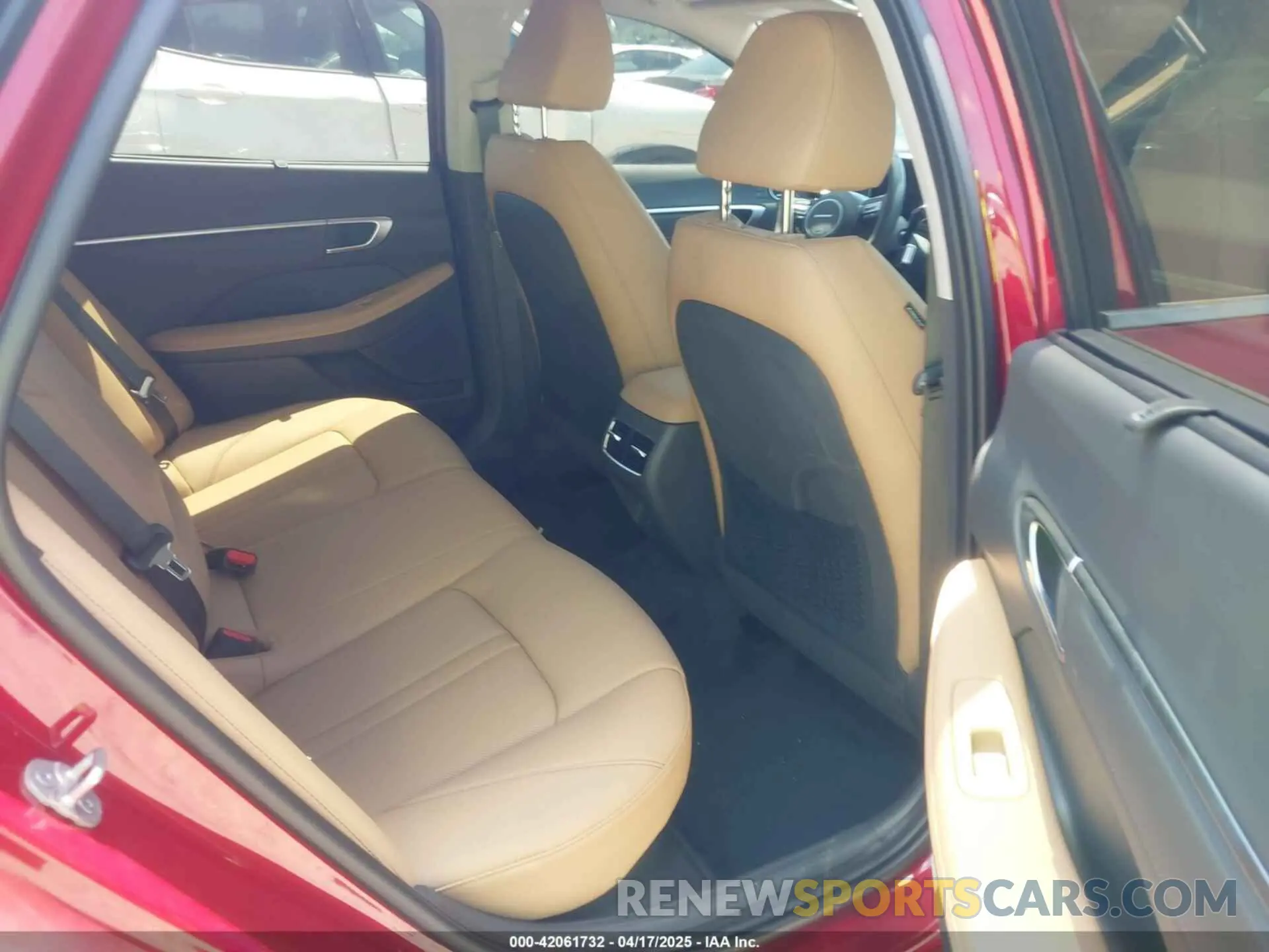 8 Фотография поврежденного автомобиля KMHL54JJ7RA096533 HYUNDAI SONATA HYBRID 2024