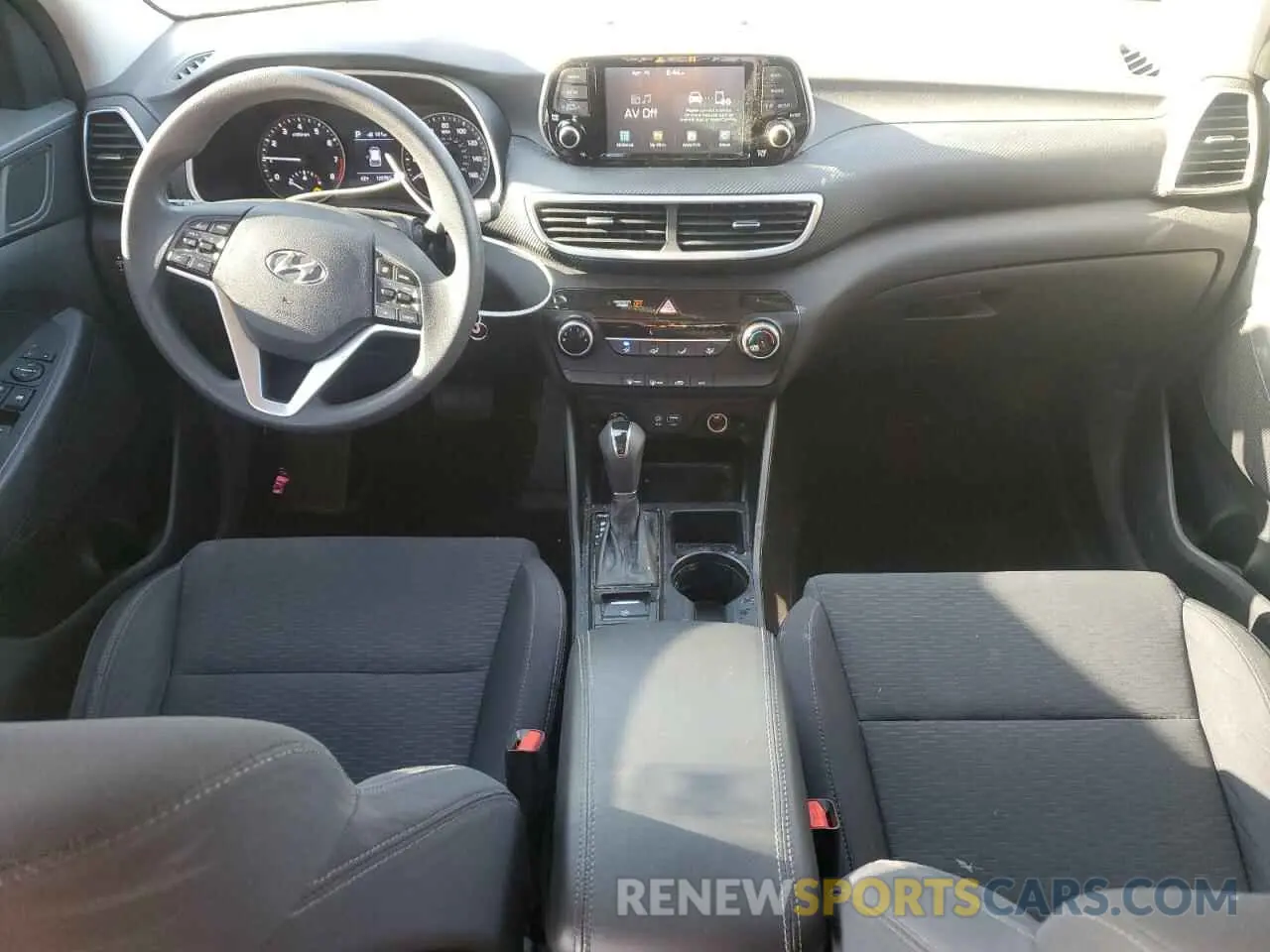 8 Photograph of a damaged car KM8J23A40KU886720 HYUNDAI TUCSON 2019