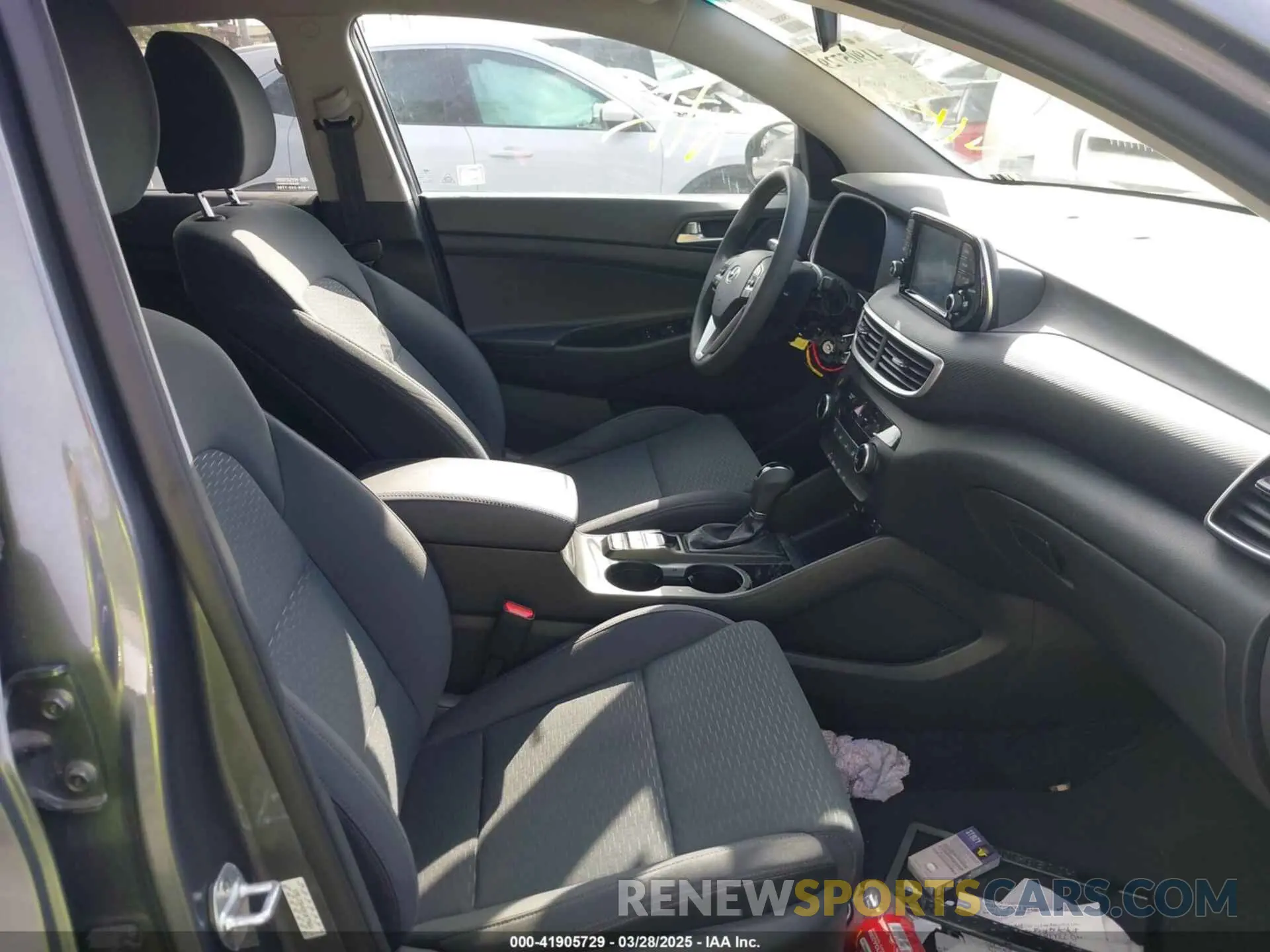 5 Photograph of a damaged car KM8J23A42KU079664 HYUNDAI TUCSON 2019