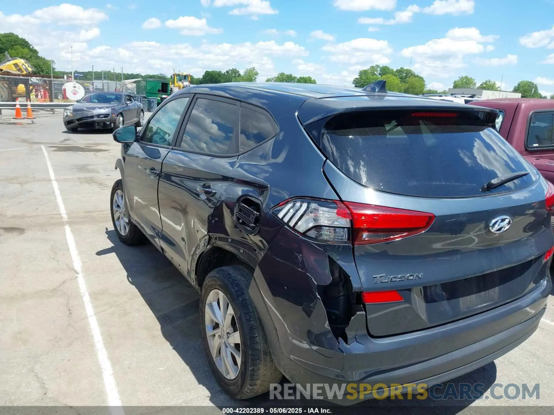 3 Фотография поврежденного автомобиля KM8J23A42KU920804 HYUNDAI TUCSON 2019