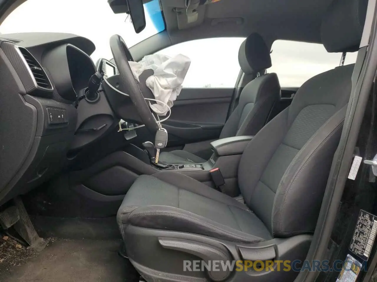 7 Фотография поврежденного автомобиля KM8J23A43KU882628 HYUNDAI TUCSON 2019