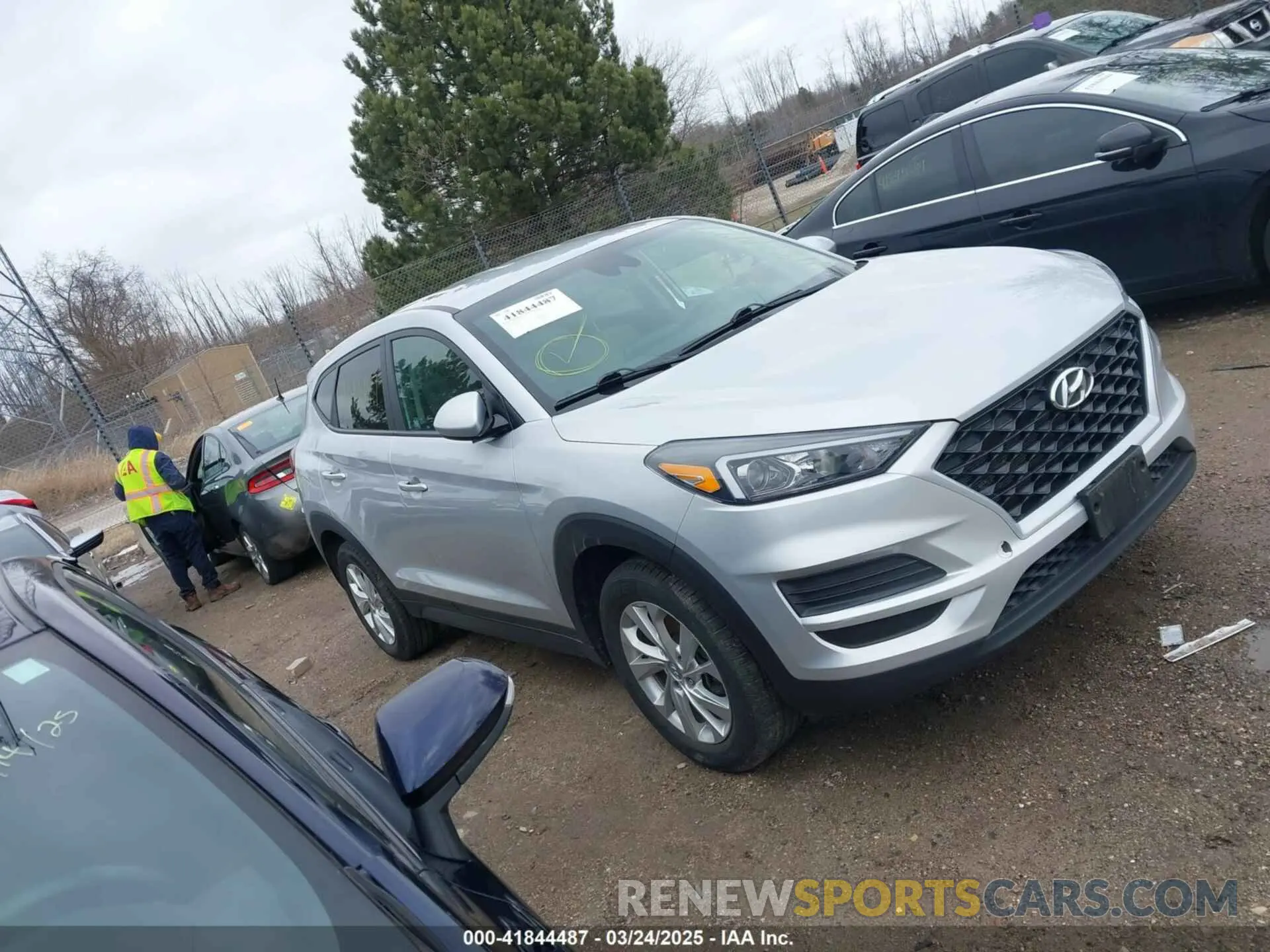 1 Фотография поврежденного автомобиля KM8J23A46KU902032 HYUNDAI TUCSON 2019