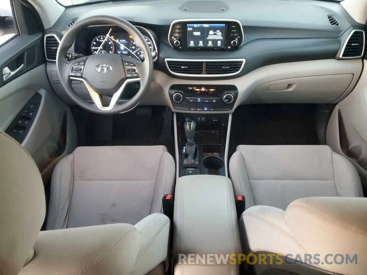 8 Фотография поврежденного автомобиля KM8J23A46KU913046 HYUNDAI TUCSON 2019