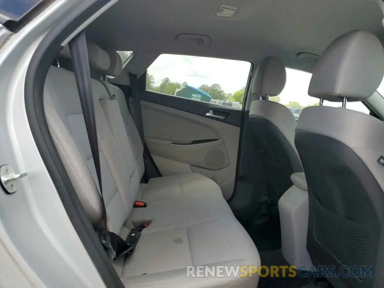 11 Photograph of a damaged car KM8J23A46KU916657 HYUNDAI TUCSON 2019