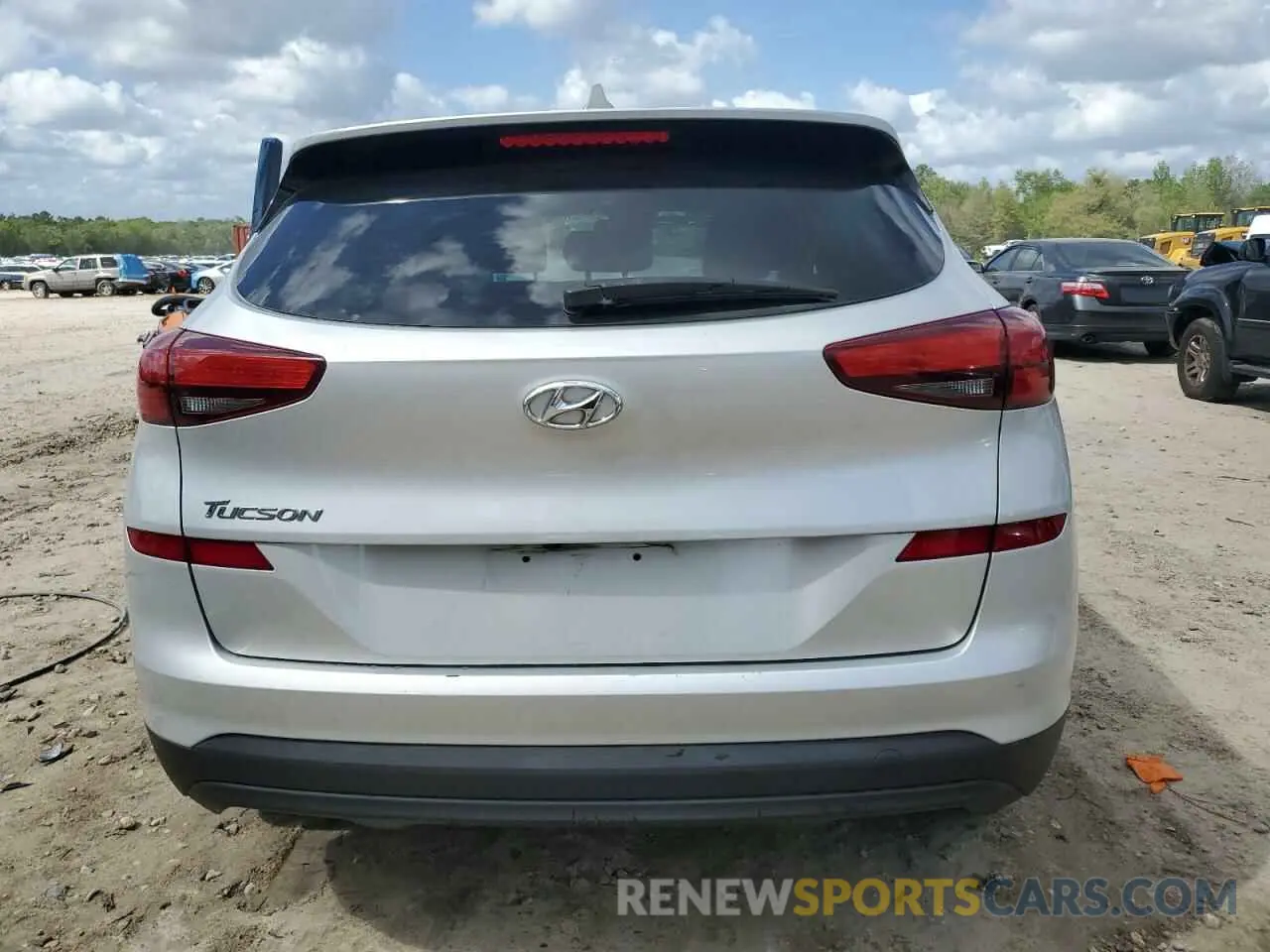 6 Photograph of a damaged car KM8J23A46KU916657 HYUNDAI TUCSON 2019