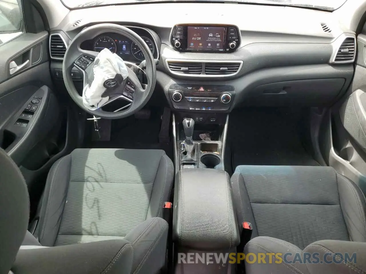 8 Фотография поврежденного автомобиля KM8J23A48KU006234 HYUNDAI TUCSON 2019