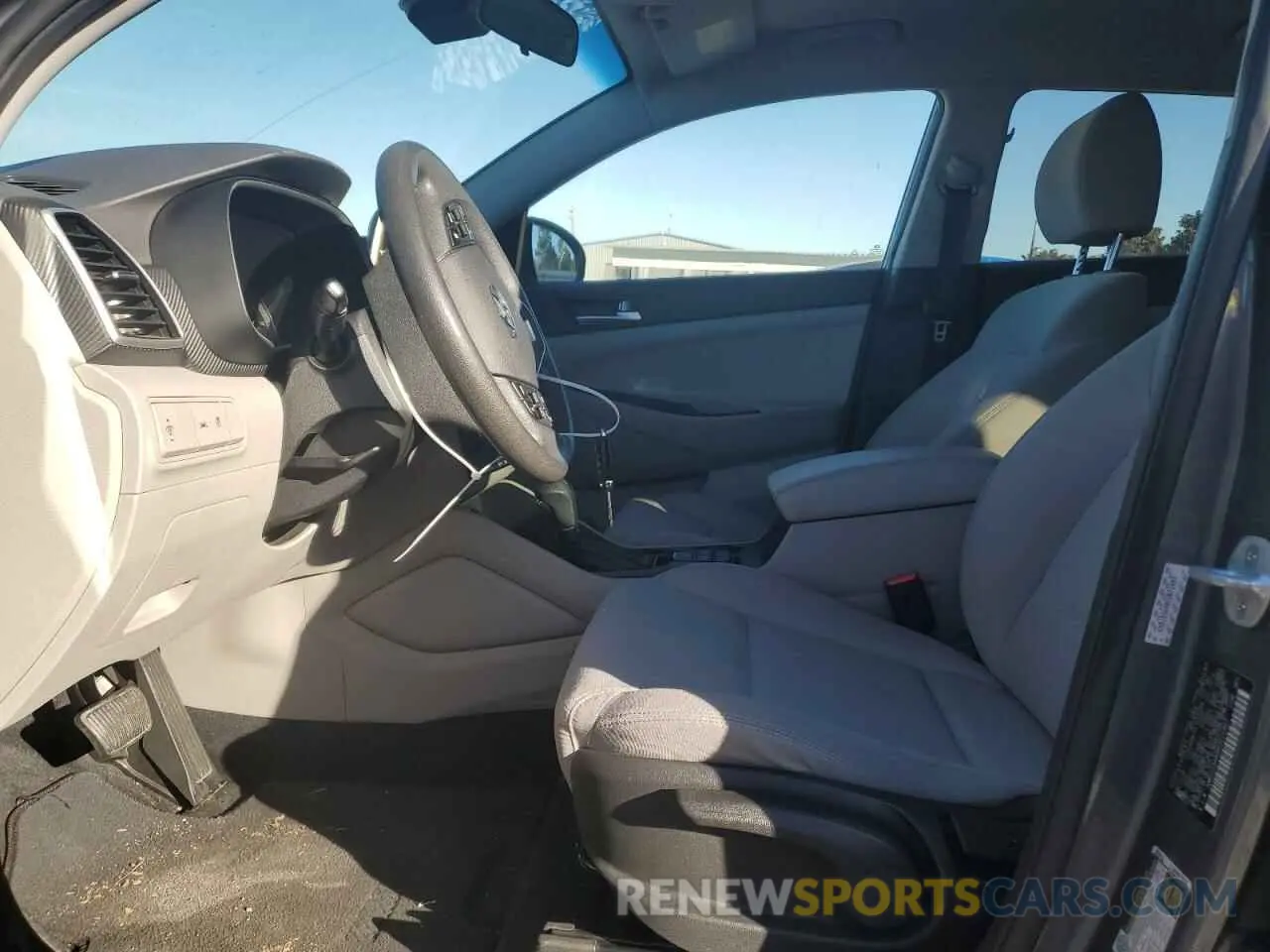 7 Фотография поврежденного автомобиля KM8J23A48KU071407 HYUNDAI TUCSON 2019