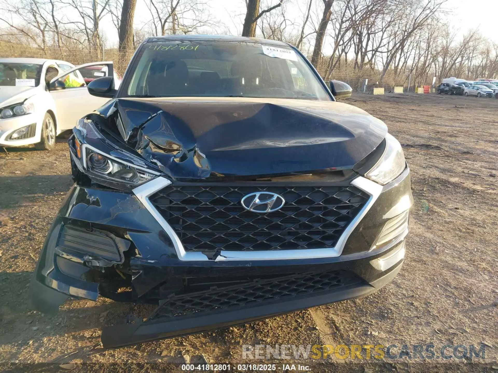 12 Фотография поврежденного автомобиля KM8J23A48KU874184 HYUNDAI TUCSON 2019