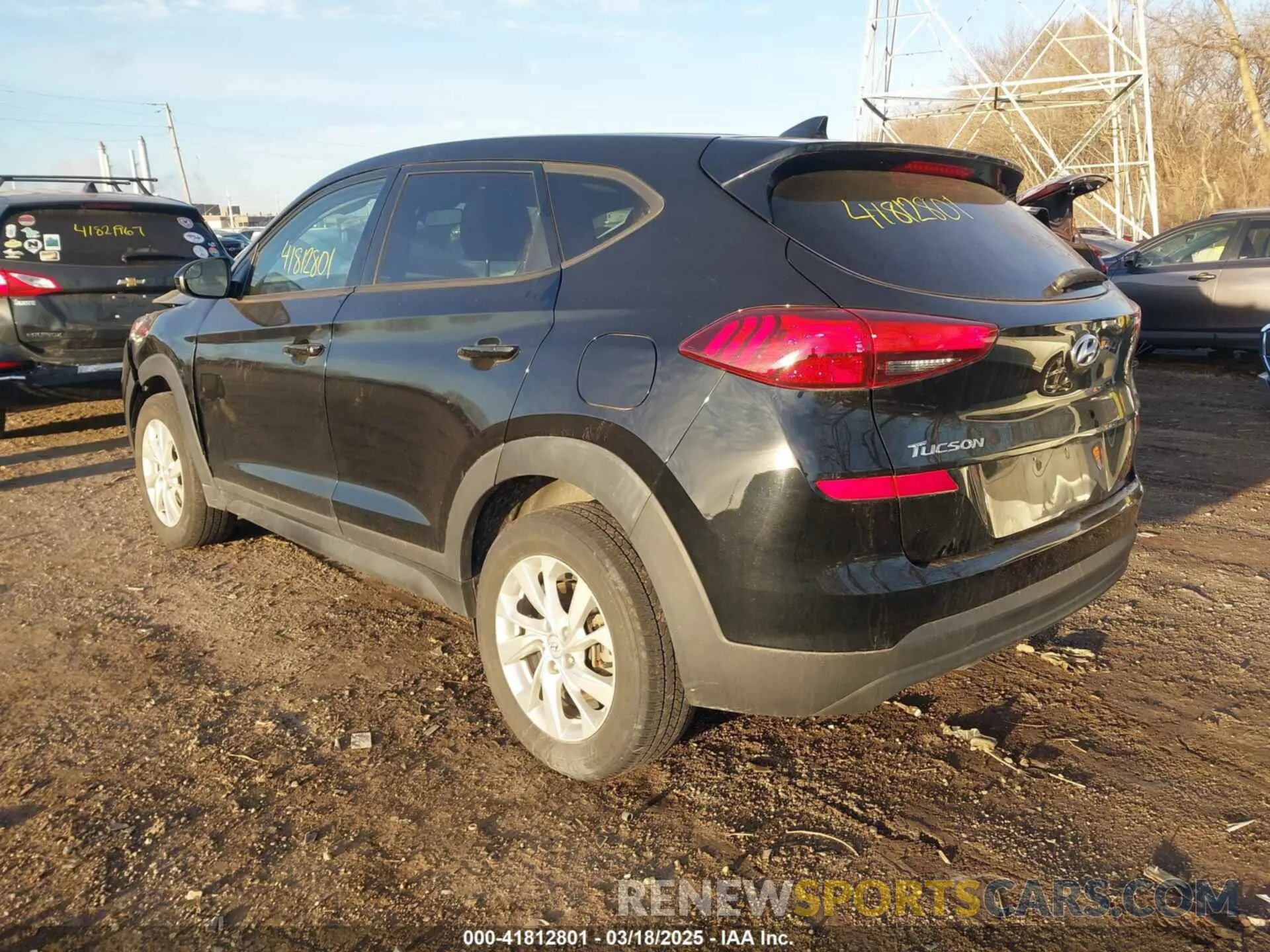 3 Фотография поврежденного автомобиля KM8J23A48KU874184 HYUNDAI TUCSON 2019