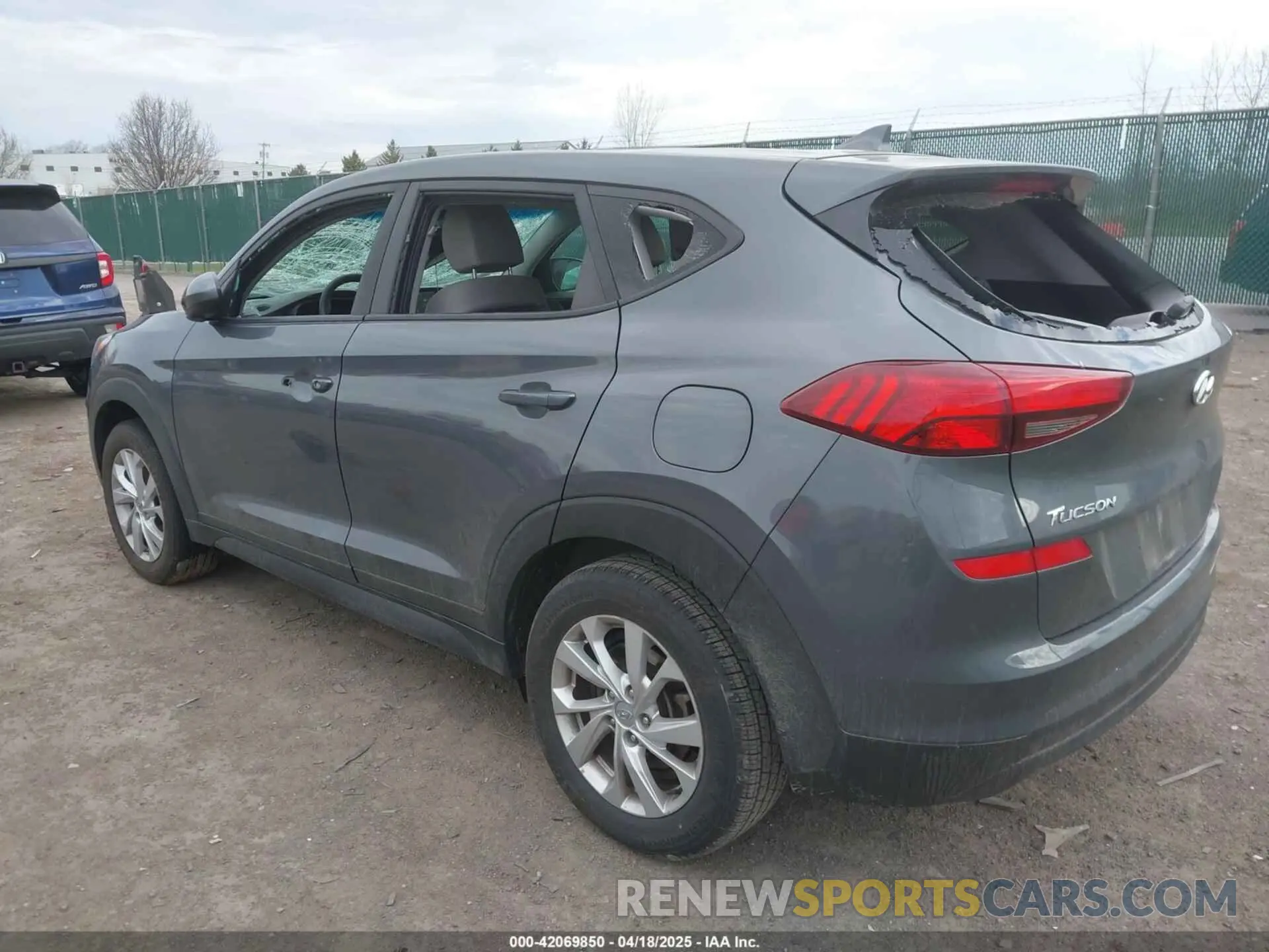 3 Photograph of a damaged car KM8J23A48KU923772 HYUNDAI TUCSON 2019
