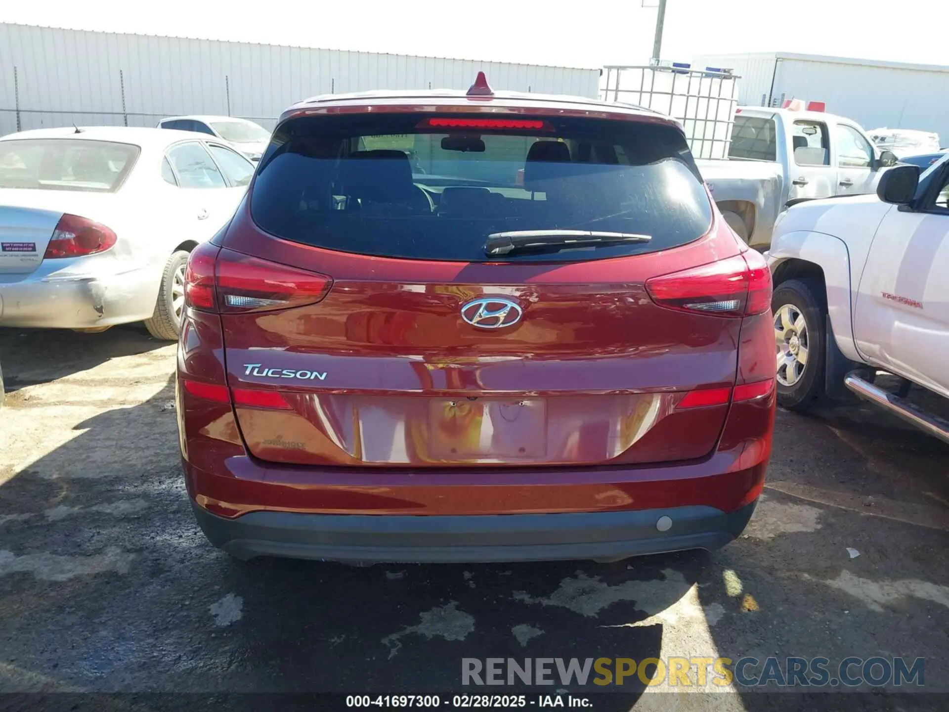 17 Фотография поврежденного автомобиля KM8J23A48KU924615 HYUNDAI TUCSON 2019