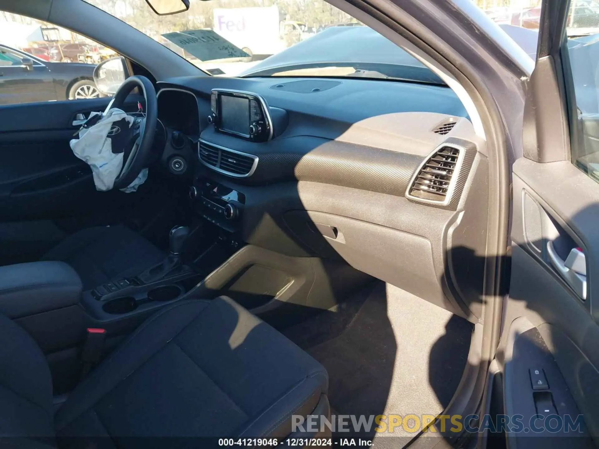 5 Photograph of a damaged car KM8J23A49KU058844 HYUNDAI TUCSON 2019