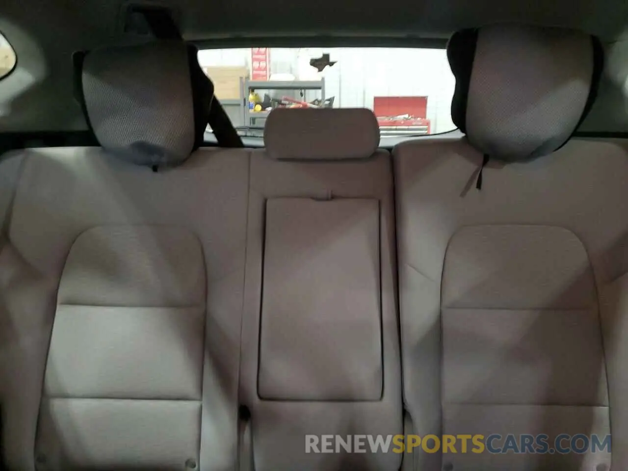 10 Photograph of a damaged car KM8J23A4XKU925541 HYUNDAI TUCSON 2019