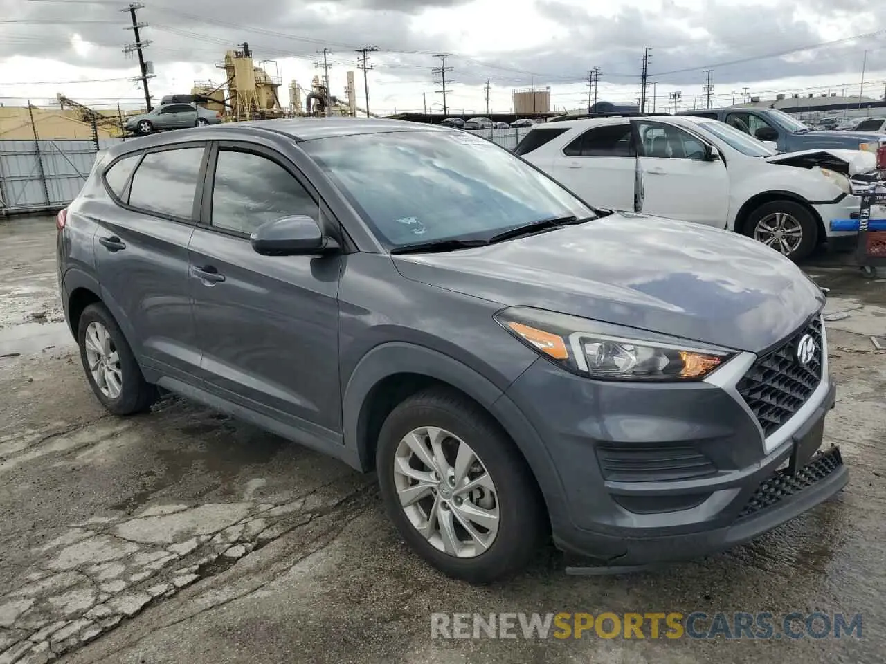 4 Фотография поврежденного автомобиля KM8J23A4XKU991006 HYUNDAI TUCSON 2019