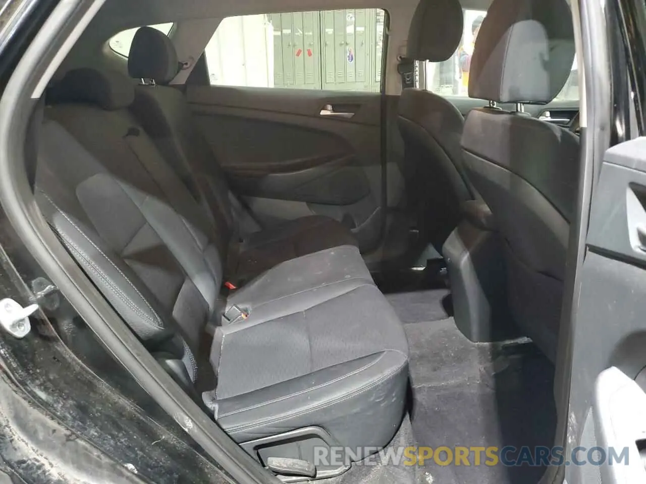 11 Photograph of a damaged car KM8J2CA40KU071773 HYUNDAI TUCSON 2019