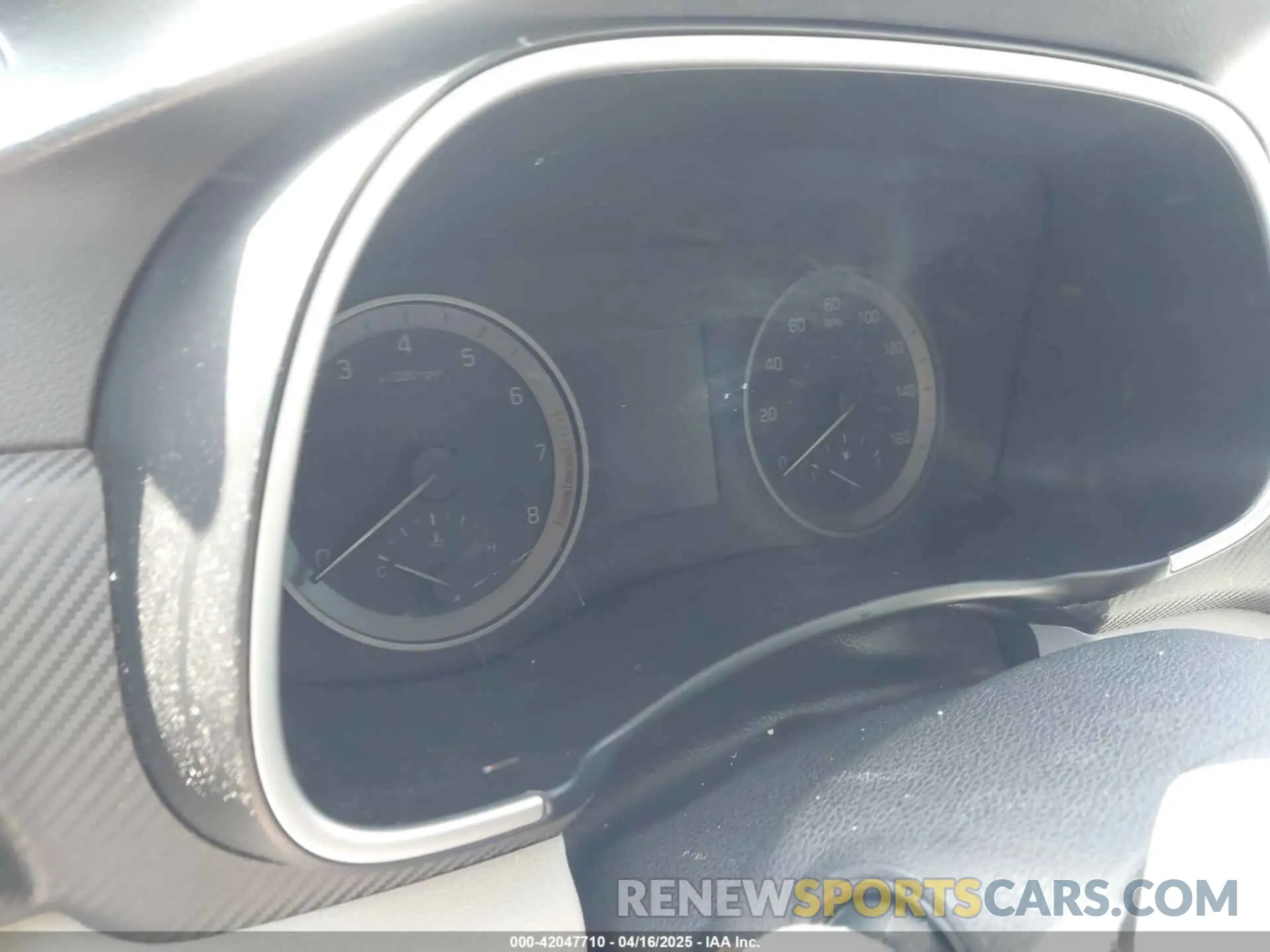 12 Photograph of a damaged car KM8J2CA41KU909597 HYUNDAI TUCSON 2019