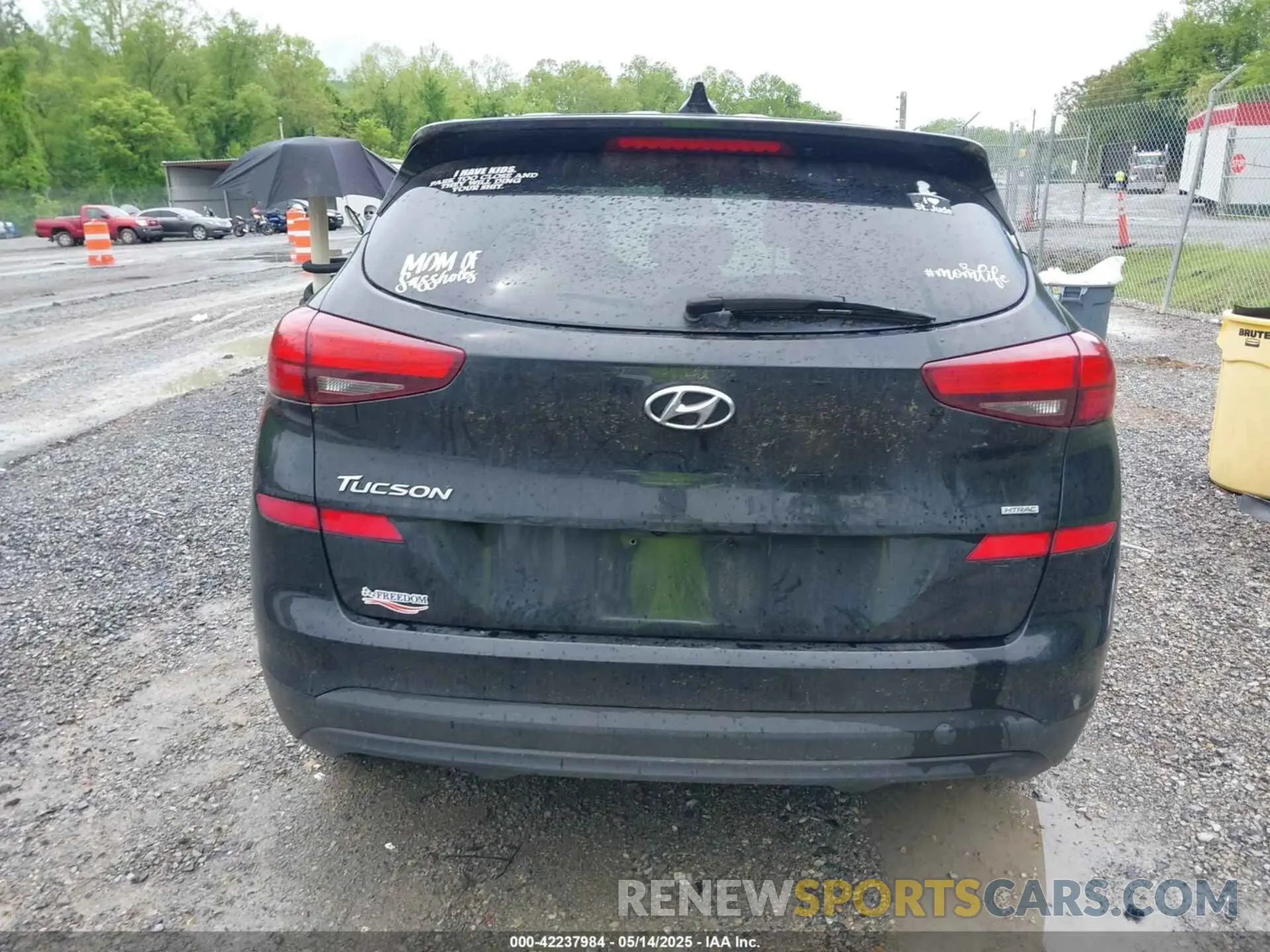 16 Фотография поврежденного автомобиля KM8J2CA42KU865075 HYUNDAI TUCSON 2019