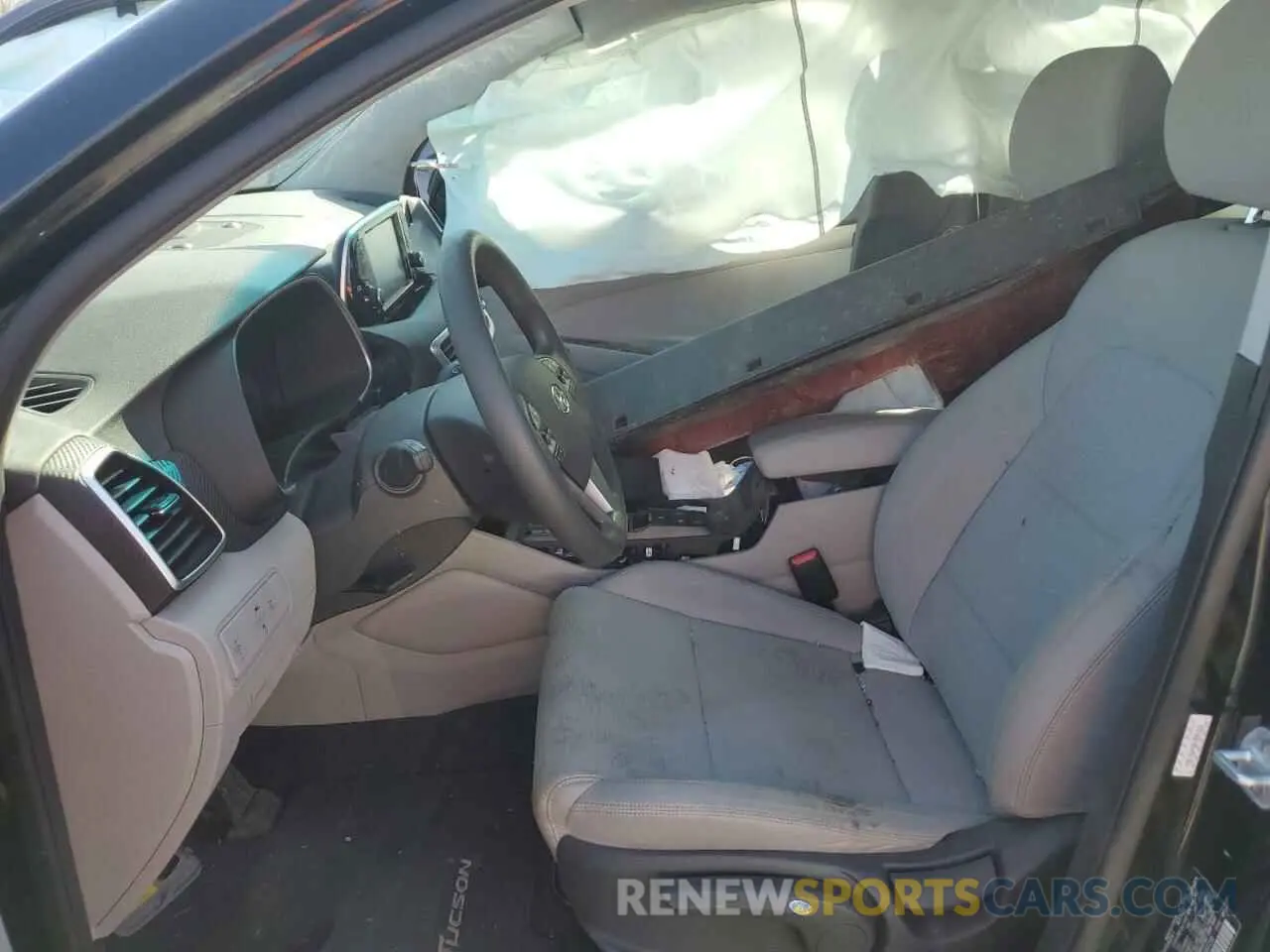 7 Фотография поврежденного автомобиля KM8J2CA43KU001216 HYUNDAI TUCSON 2019