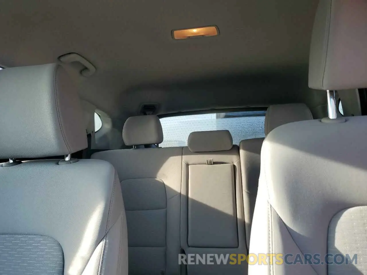 10 Photograph of a damaged car KM8J2CA44KU063420 HYUNDAI TUCSON 2019