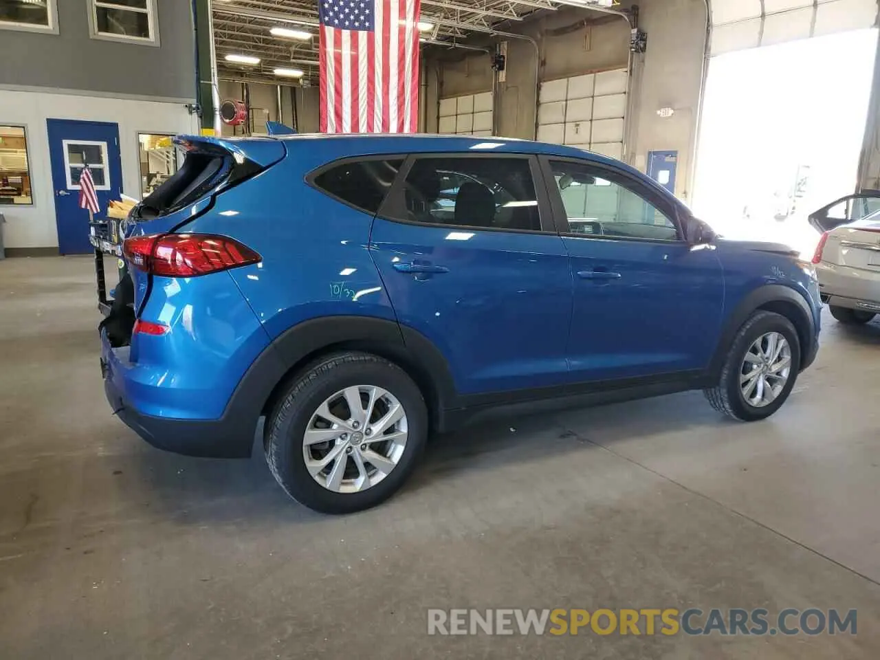 3 Фотография поврежденного автомобиля KM8J2CA44KU940049 HYUNDAI TUCSON 2019