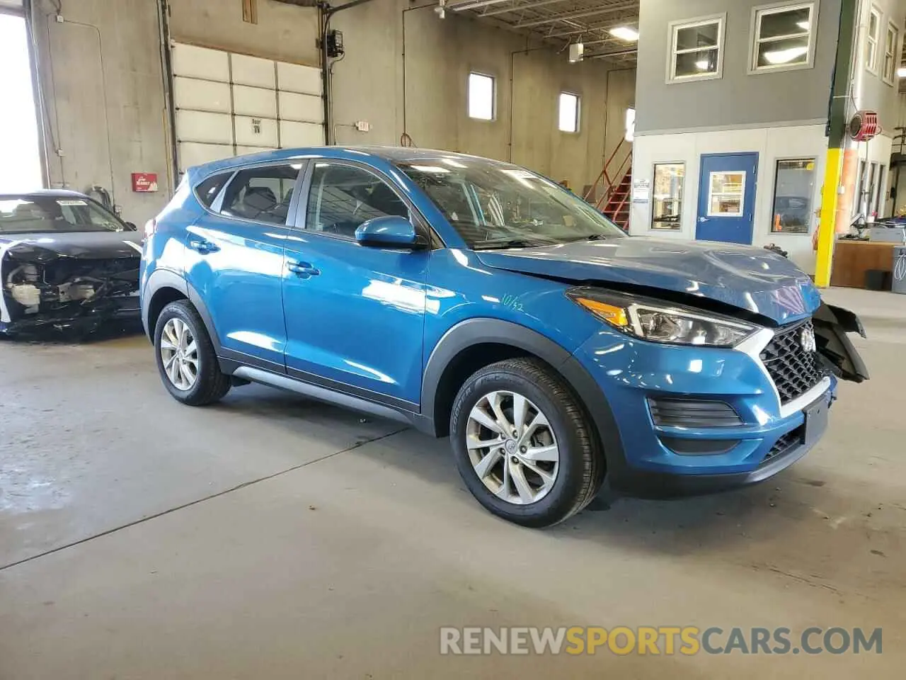 4 Фотография поврежденного автомобиля KM8J2CA44KU940049 HYUNDAI TUCSON 2019