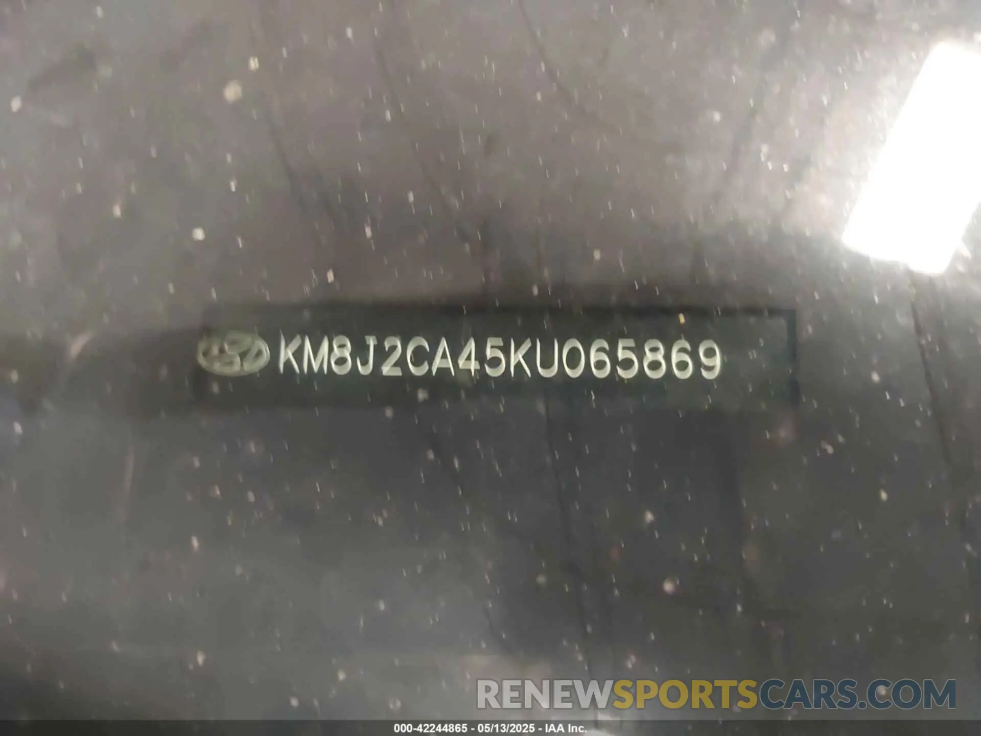 17 Фотография поврежденного автомобиля KM8J2CA45KU065869 HYUNDAI TUCSON 2019