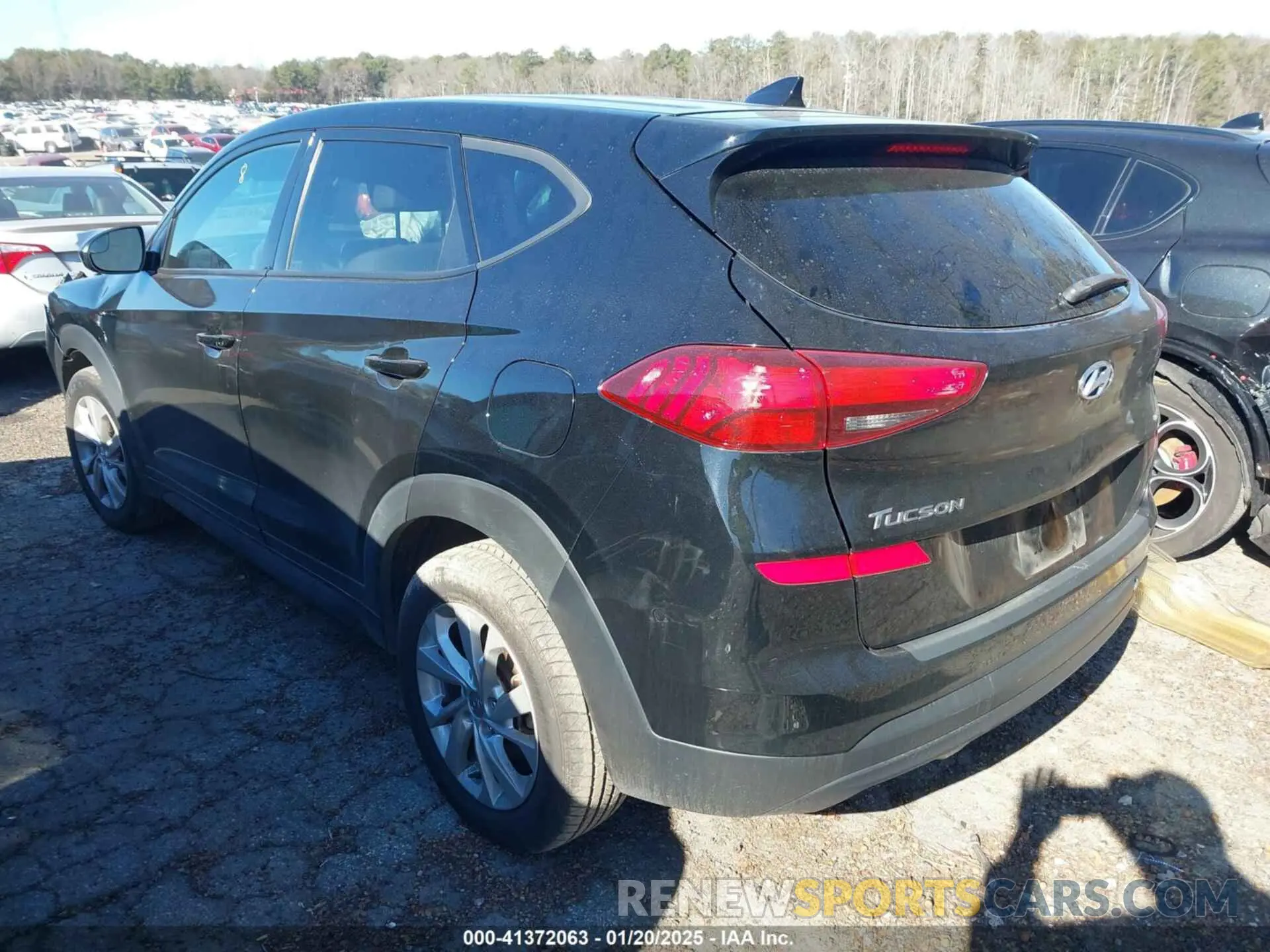 3 Photograph of a damaged car KM8J2CA45KU951058 HYUNDAI TUCSON 2019
