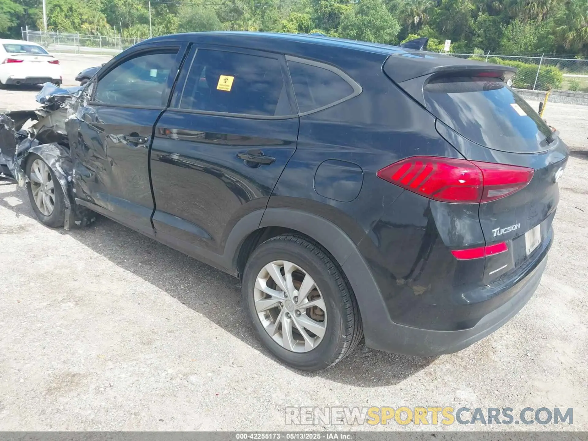 3 Photograph of a damaged car KM8J2CA45KU971276 HYUNDAI TUCSON 2019
