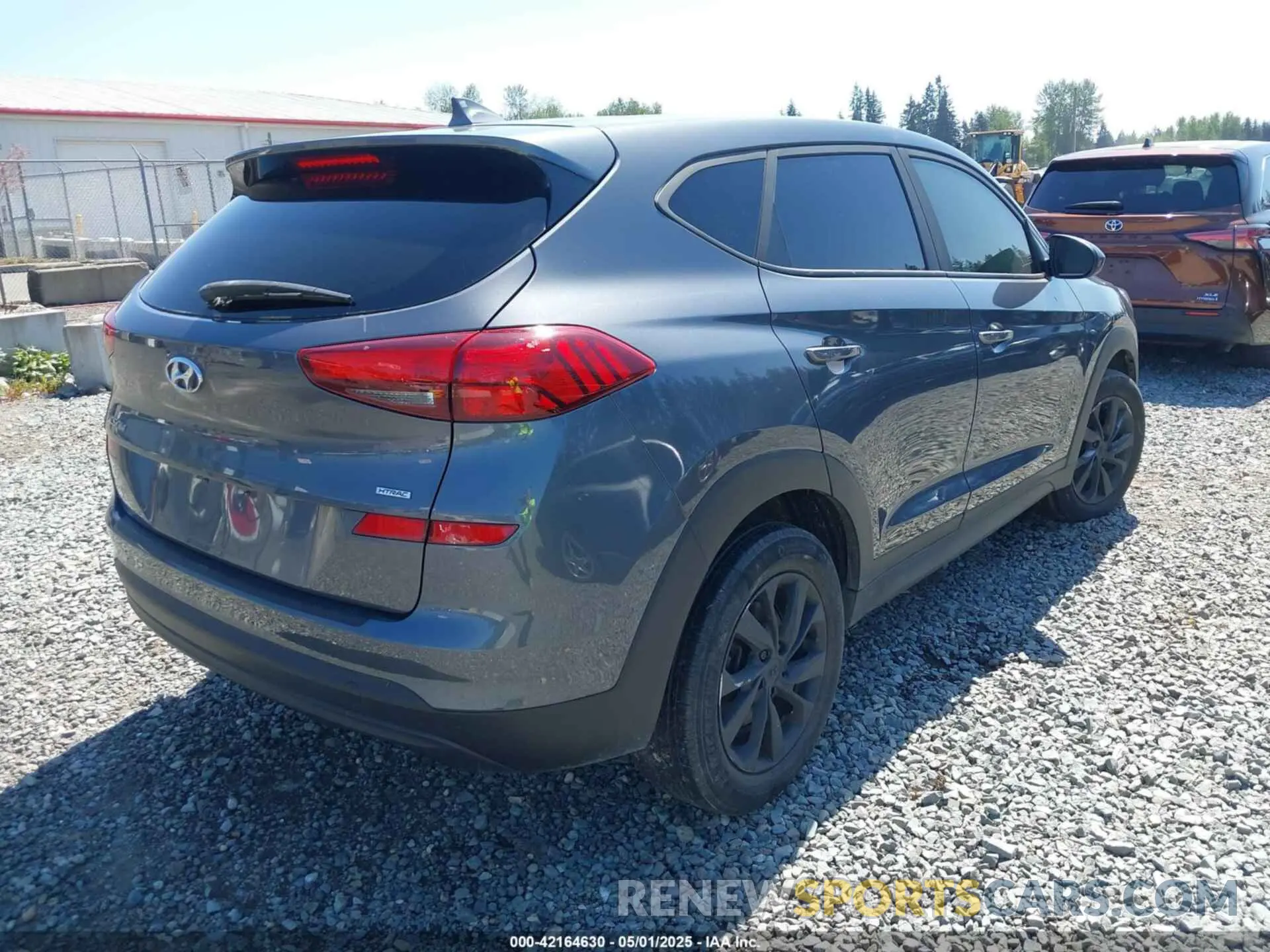 4 Photograph of a damaged car KM8J2CA45KU990734 HYUNDAI TUCSON 2019