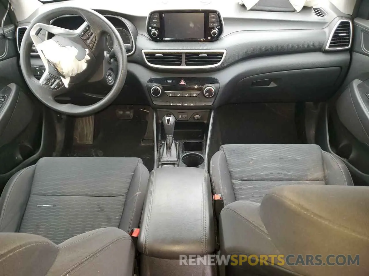8 Photograph of a damaged car KM8J2CA46KU000559 HYUNDAI TUCSON 2019