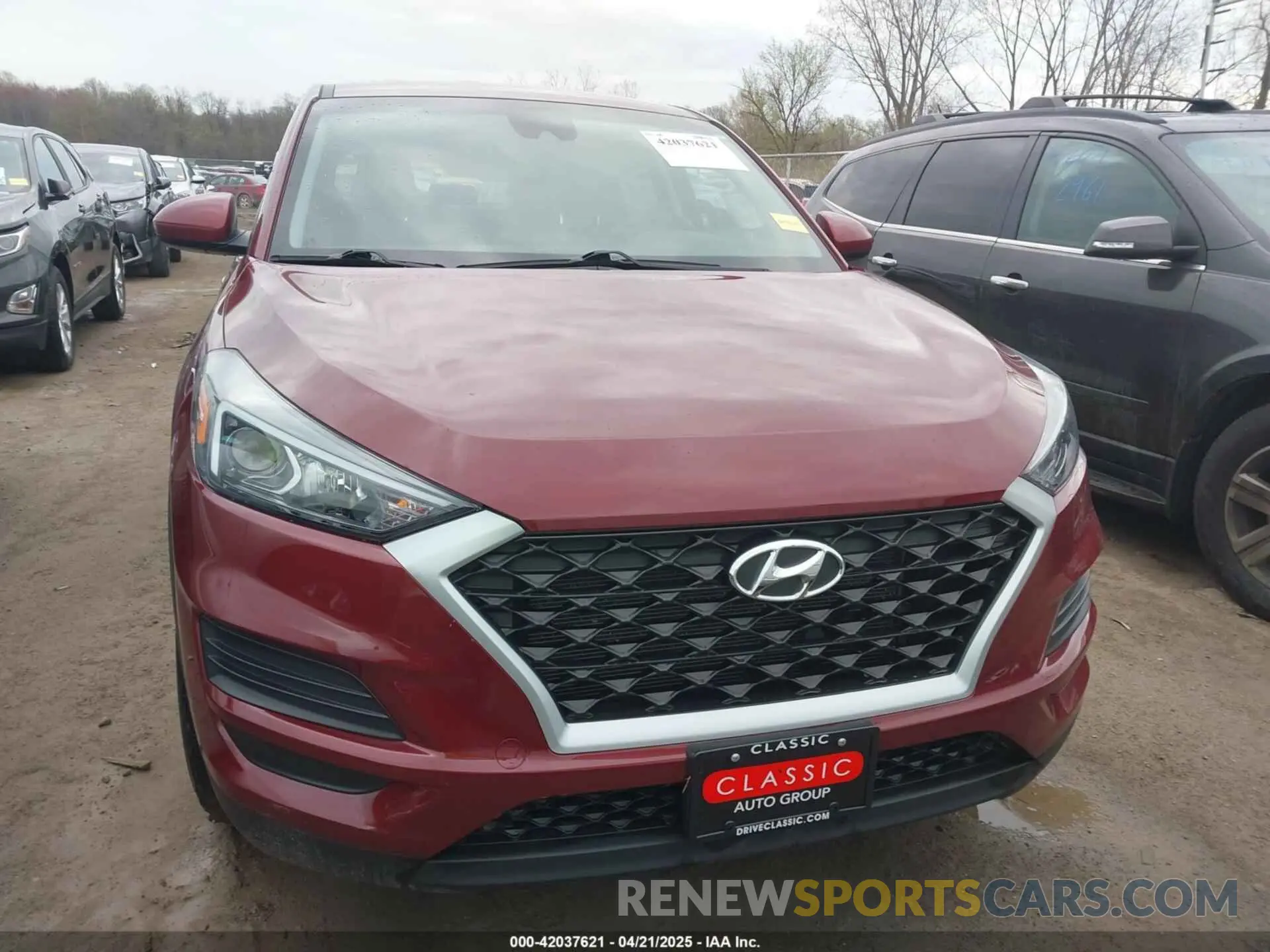 12 Photograph of a damaged car KM8J2CA46KU009715 HYUNDAI TUCSON 2019