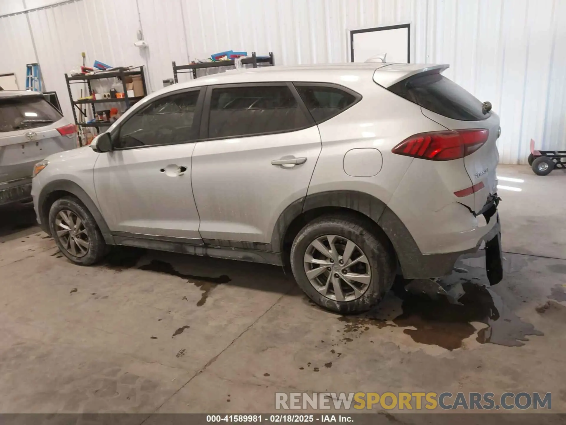 14 Photograph of a damaged car KM8J2CA46KU851423 HYUNDAI TUCSON 2019