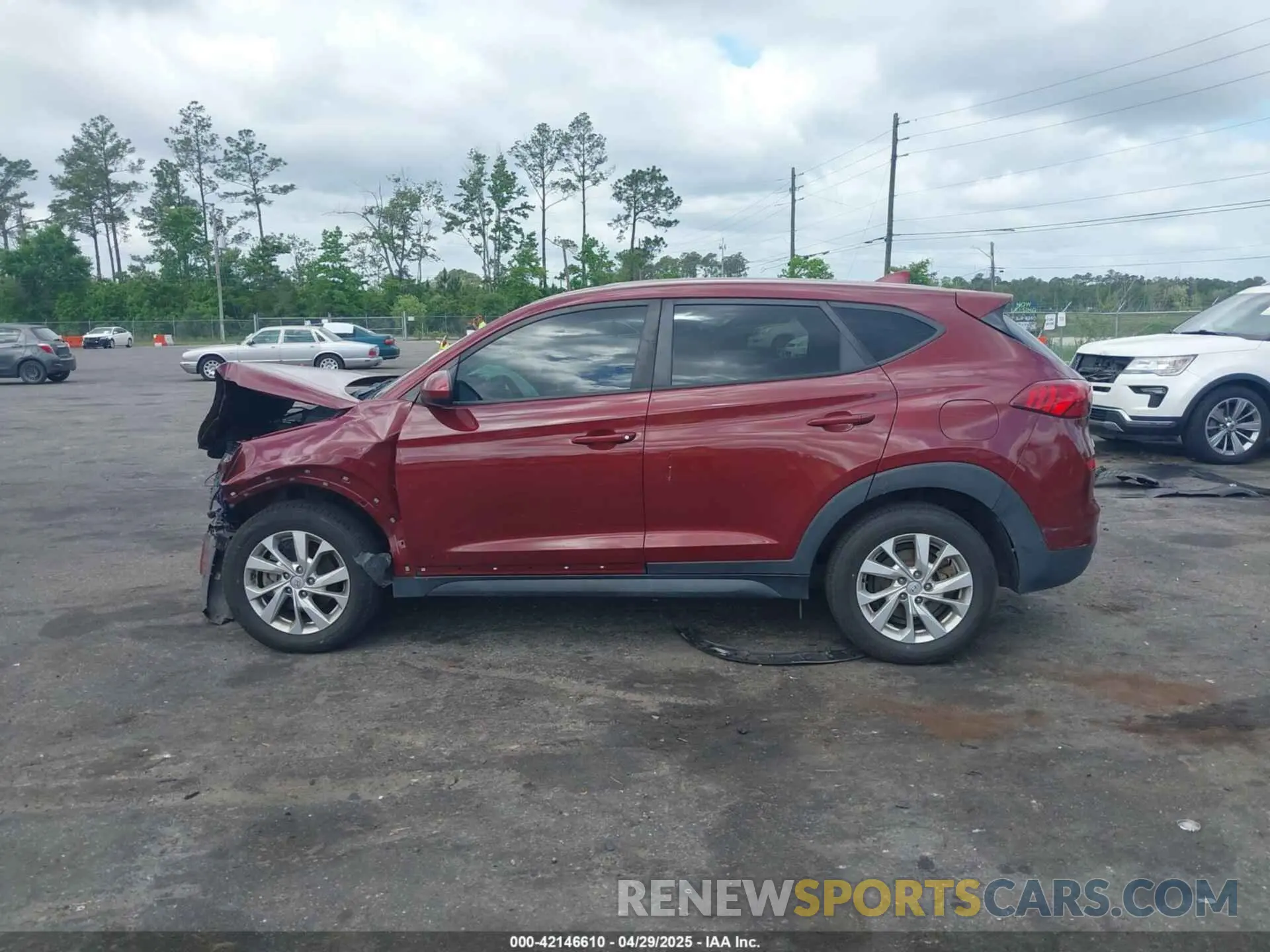 14 Photograph of a damaged car KM8J2CA46KU937184 HYUNDAI TUCSON 2019