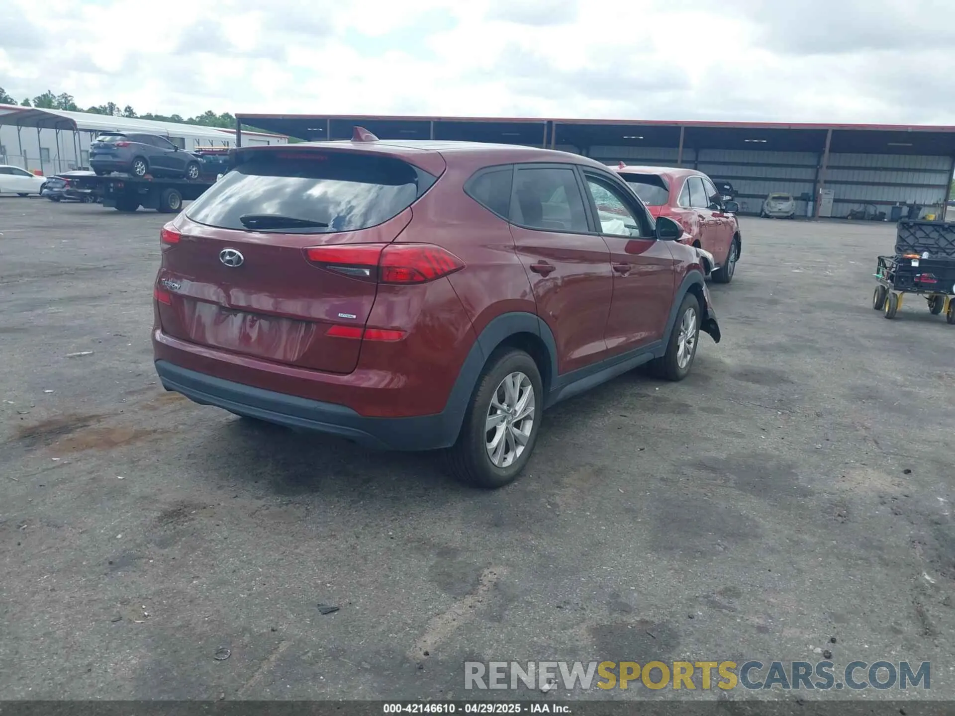 4 Photograph of a damaged car KM8J2CA46KU937184 HYUNDAI TUCSON 2019
