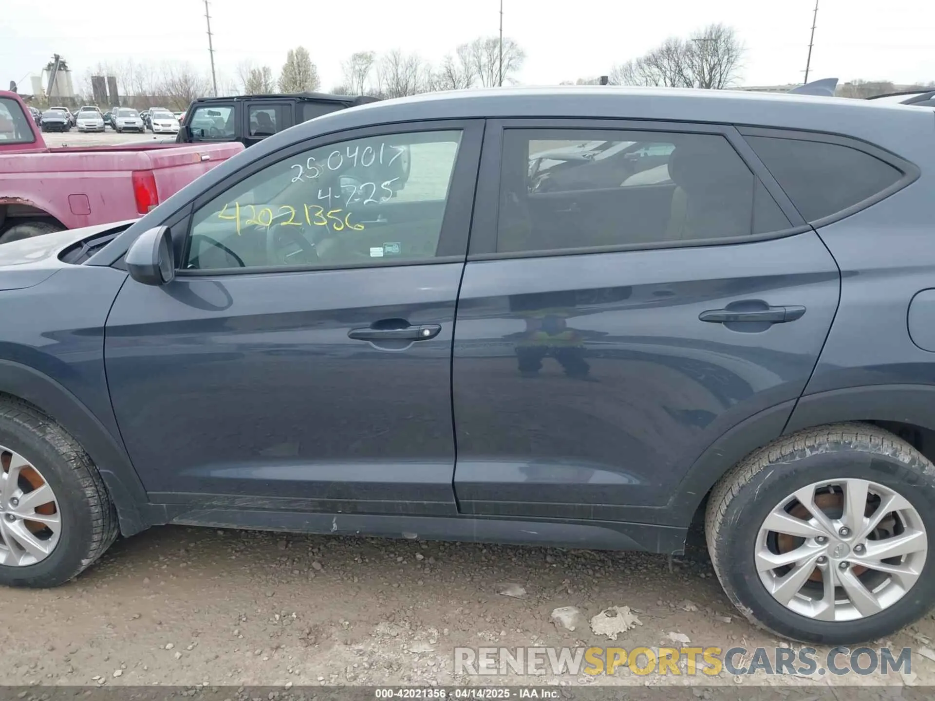 14 Photograph of a damaged car KM8J2CA47KU993439 HYUNDAI TUCSON 2019