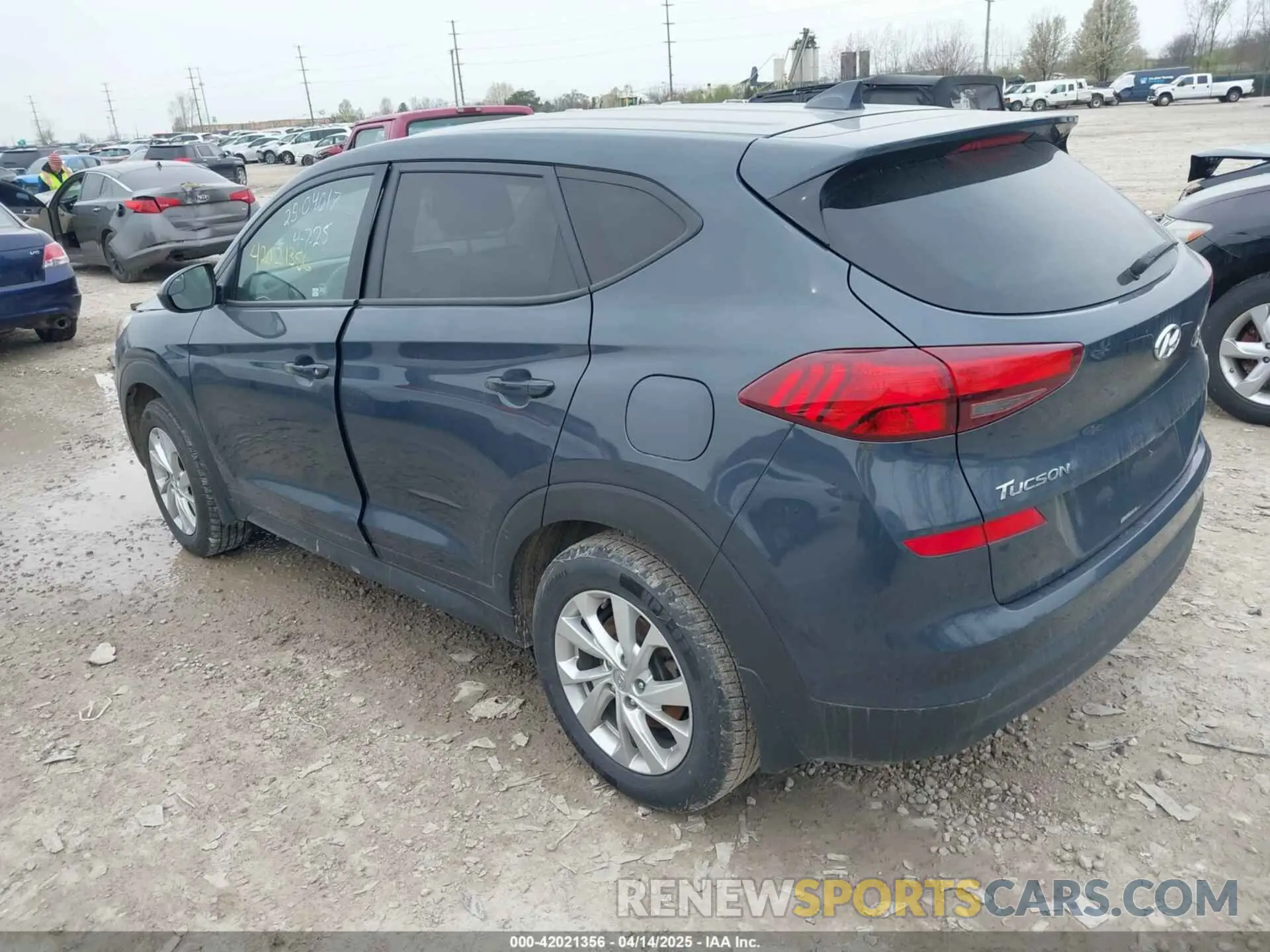 3 Photograph of a damaged car KM8J2CA47KU993439 HYUNDAI TUCSON 2019