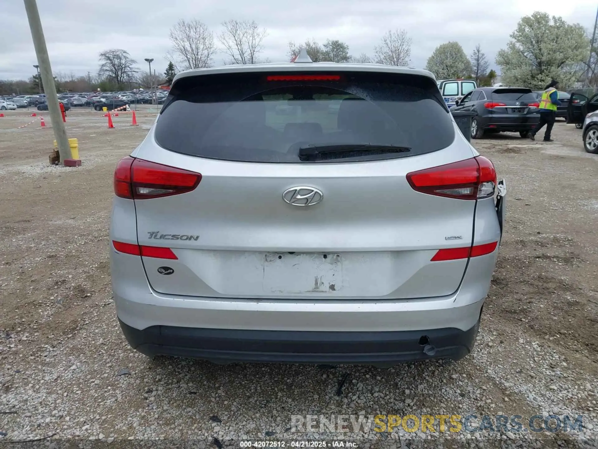 16 Photograph of a damaged car KM8J2CA49KU891267 HYUNDAI TUCSON 2019
