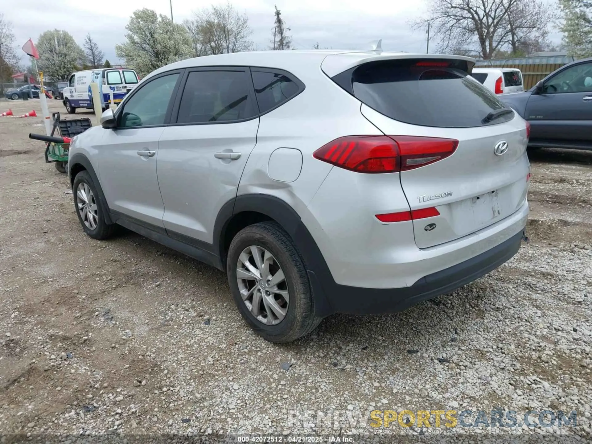 3 Photograph of a damaged car KM8J2CA49KU891267 HYUNDAI TUCSON 2019