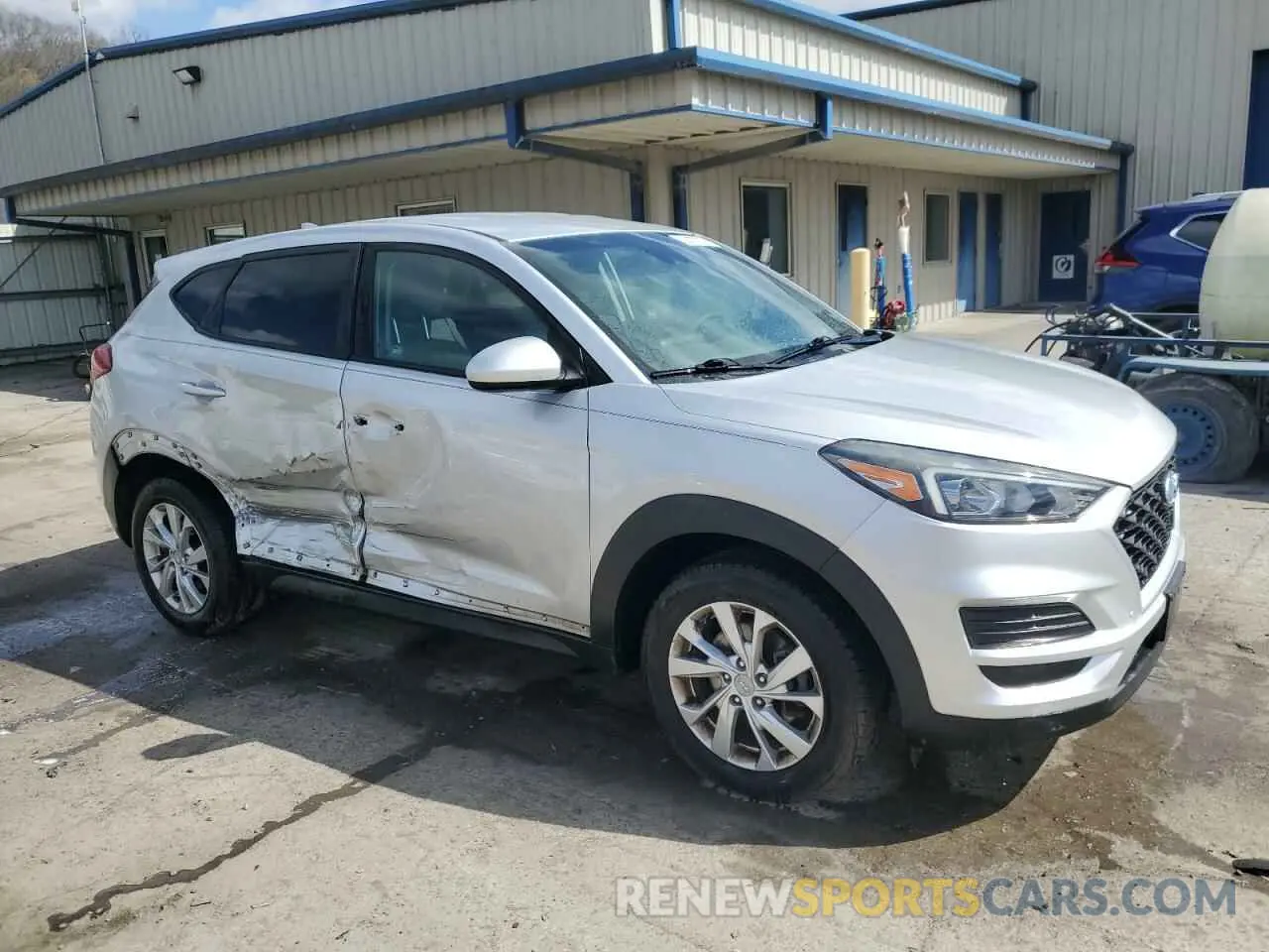 4 Photograph of a damaged car KM8J2CA49KU912845 HYUNDAI TUCSON 2019
