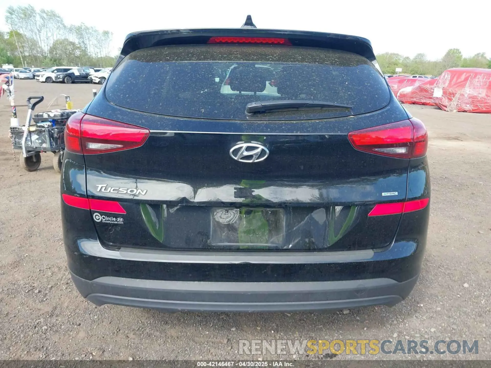 16 Photograph of a damaged car KM8J2CA4XKU042622 HYUNDAI TUCSON 2019