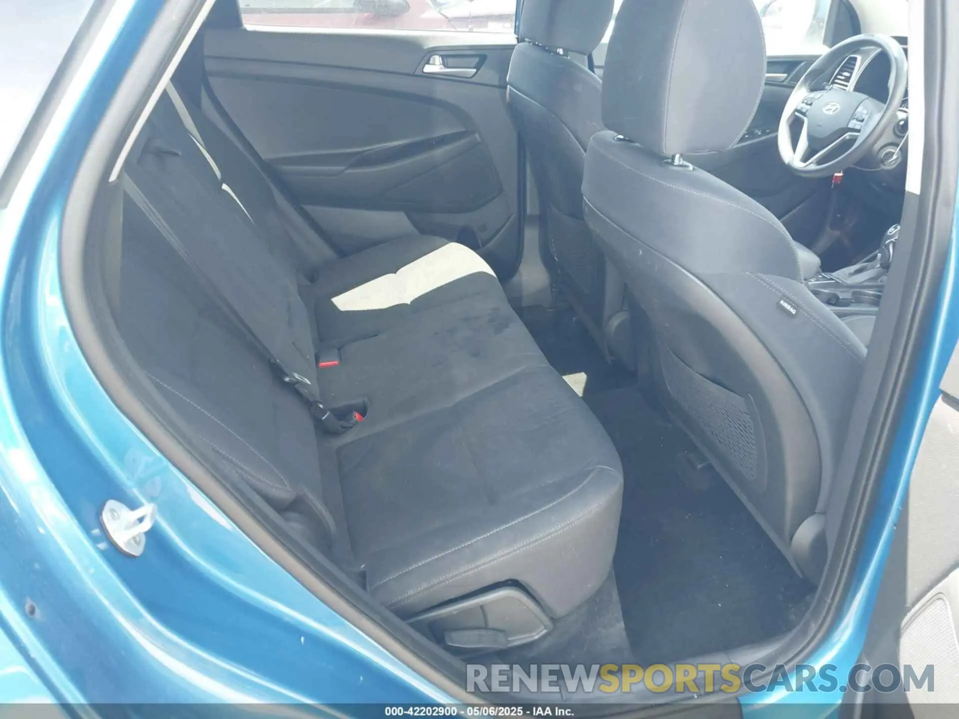 8 Фотография поврежденного автомобиля KM8J2CA4XKU908755 HYUNDAI TUCSON 2019