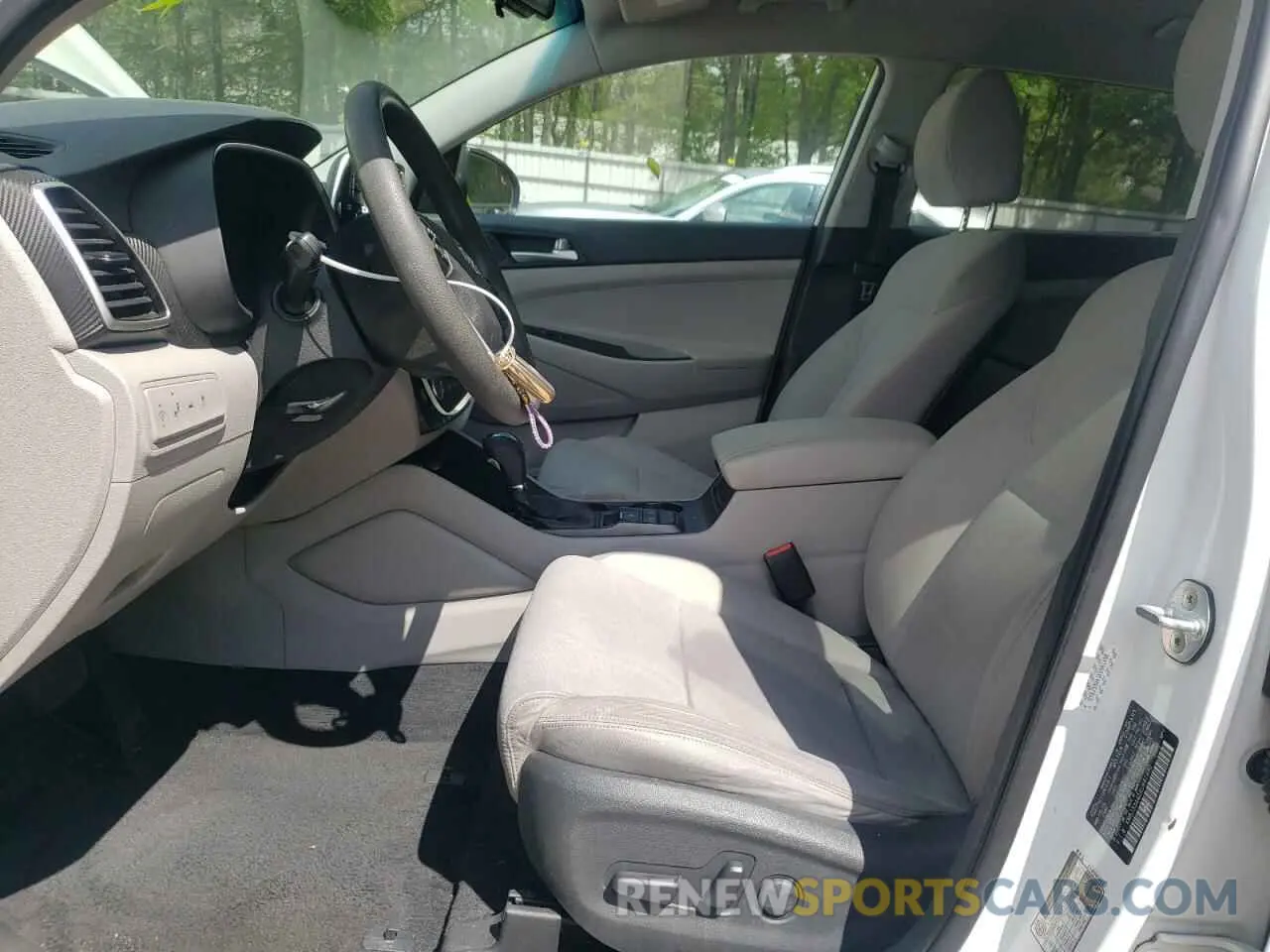 7 Photograph of a damaged car KM8J33A41KU991490 HYUNDAI TUCSON 2019
