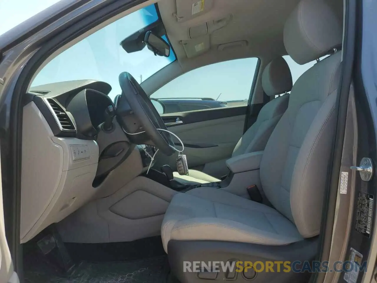 7 Photograph of a damaged car KM8J33A43KU078620 HYUNDAI TUCSON 2019