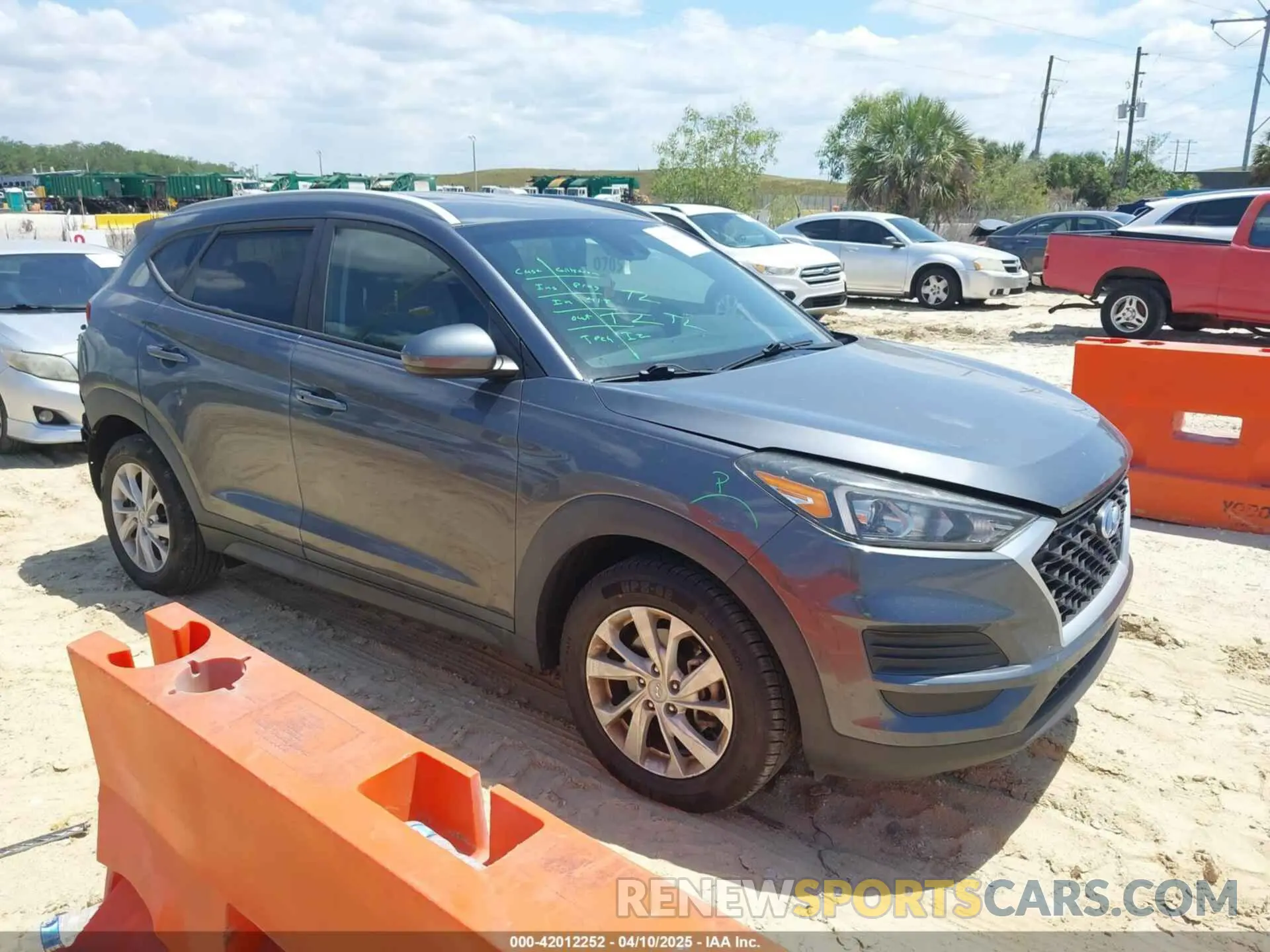 14 Фотография поврежденного автомобиля KM8J33A44KU843172 HYUNDAI TUCSON 2019