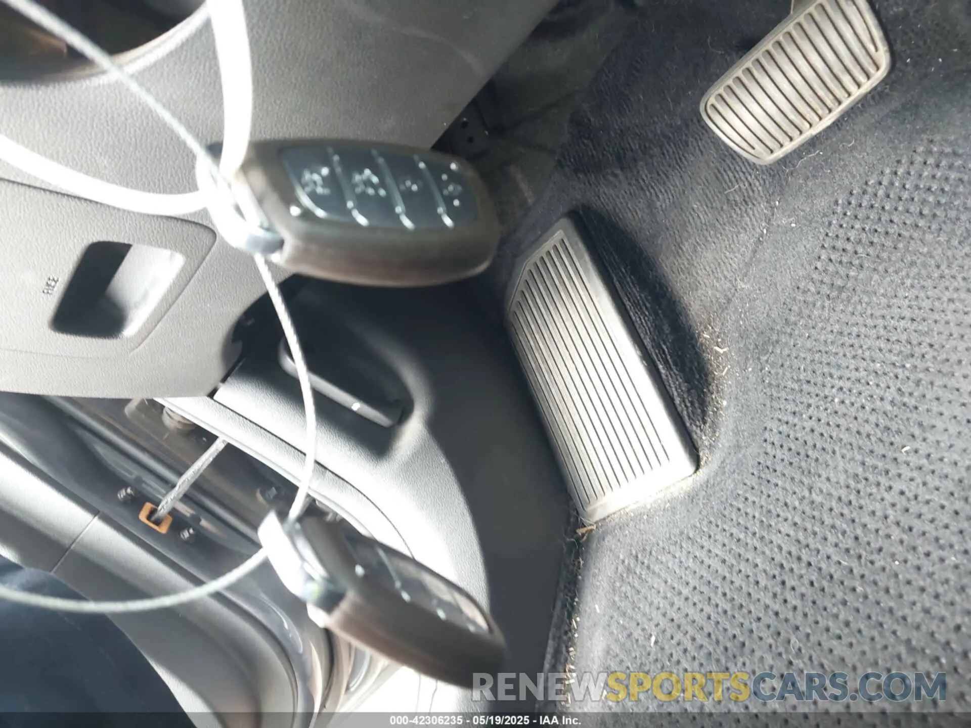 11 Photograph of a damaged car KM8J33A44KU978359 HYUNDAI TUCSON 2019