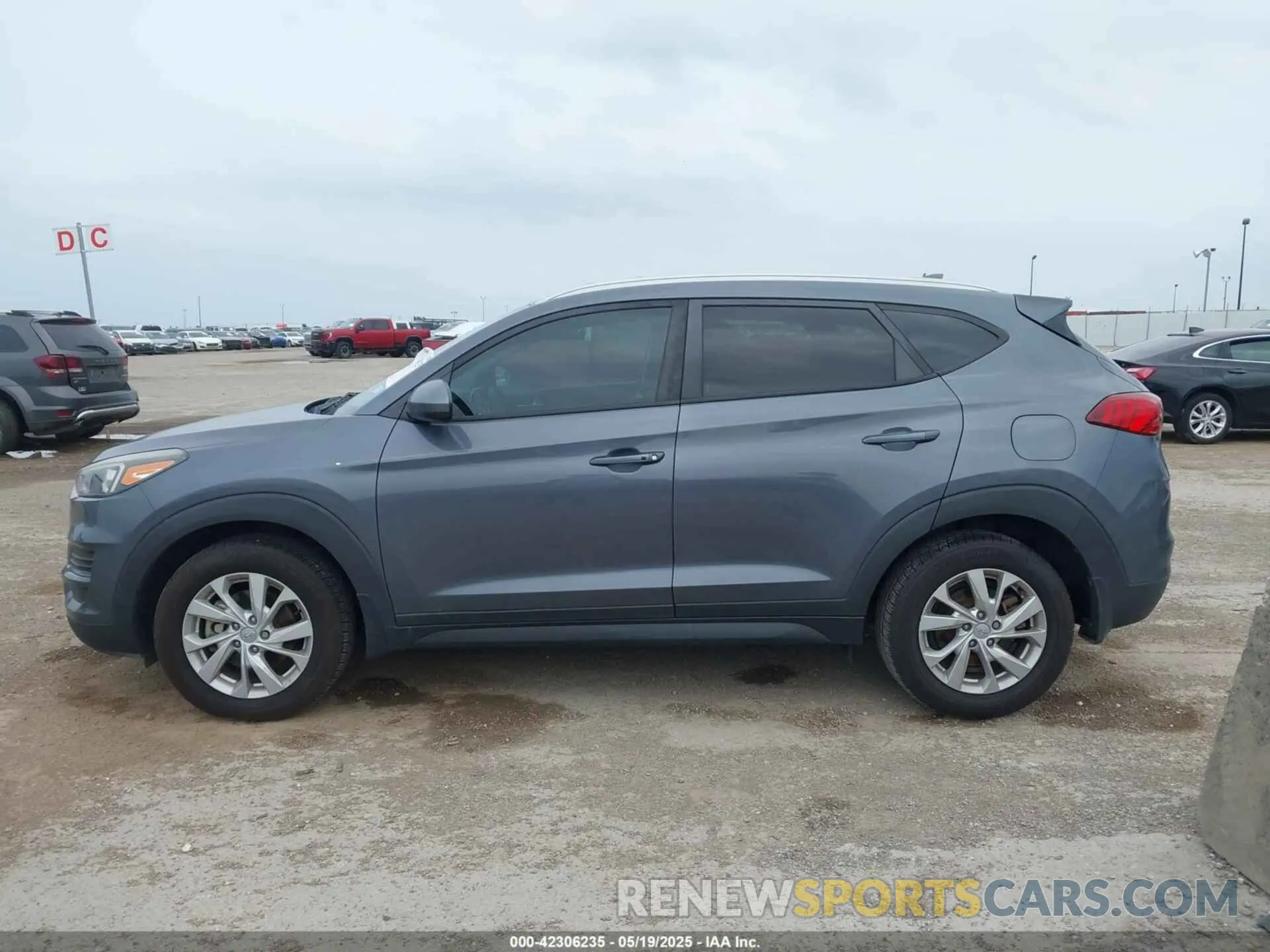 14 Photograph of a damaged car KM8J33A44KU978359 HYUNDAI TUCSON 2019