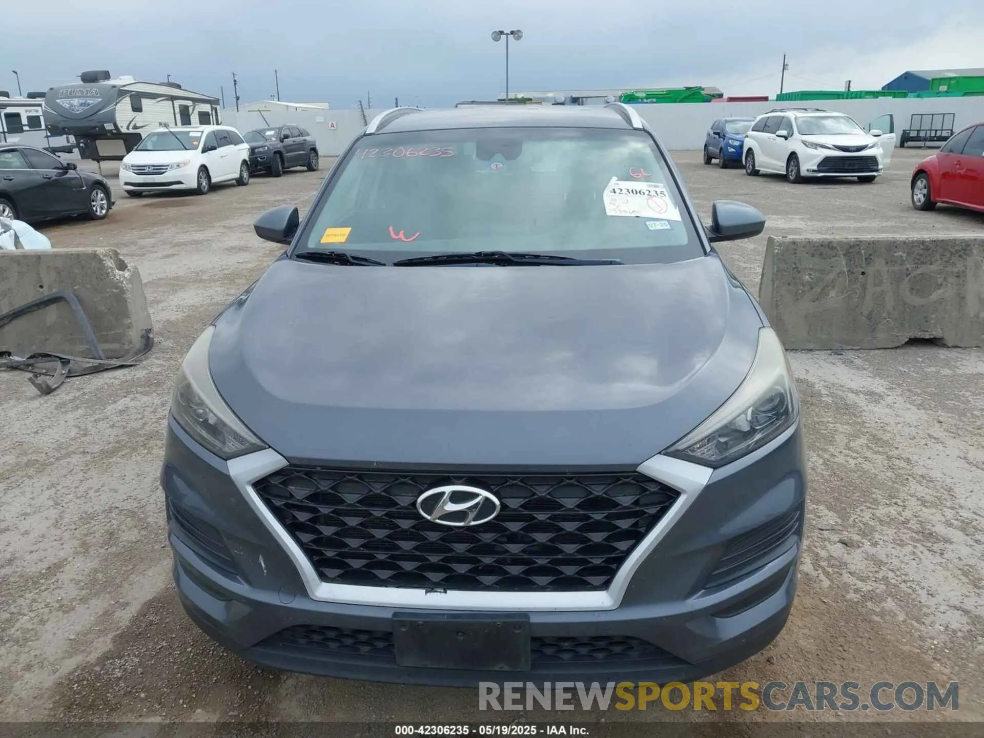 6 Photograph of a damaged car KM8J33A44KU978359 HYUNDAI TUCSON 2019